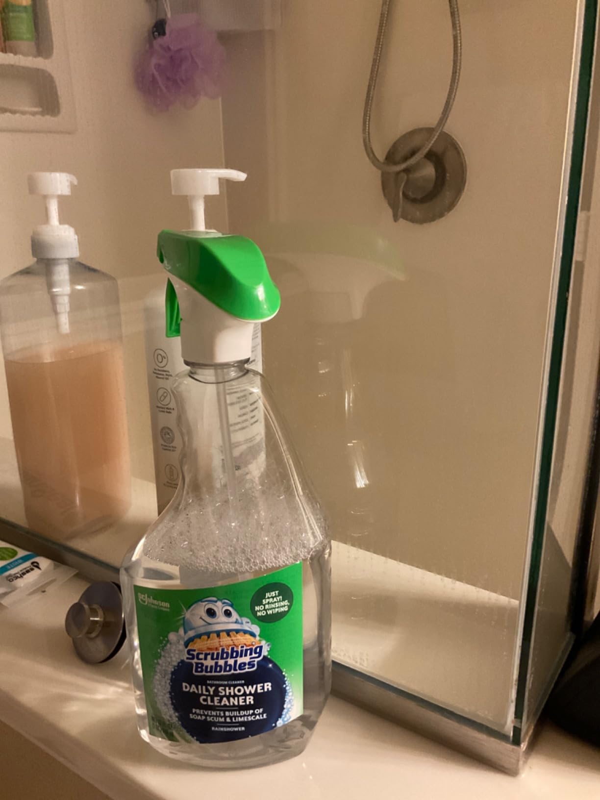SC Johnson Scrubbing Bubbles Daily Shower and Bathroom Cleaner, Great on Tile, 32 oz - Customer Photo 1