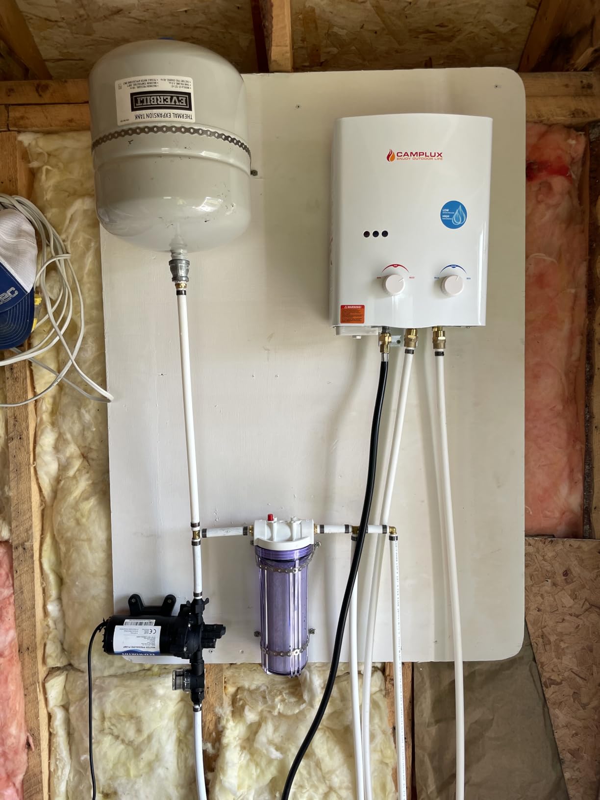 CAMPLUX Tankless Water Heater Outdoor, 1.32 GPM Portable Propane Camping Water Heater, 5L, AY132, White Customer Review CAMPLUX Tankless Water Heater Outdoor, 1.32 GPM Portable Propane Camping Water Heater, 5L, AY132, White - Customer Photo 1