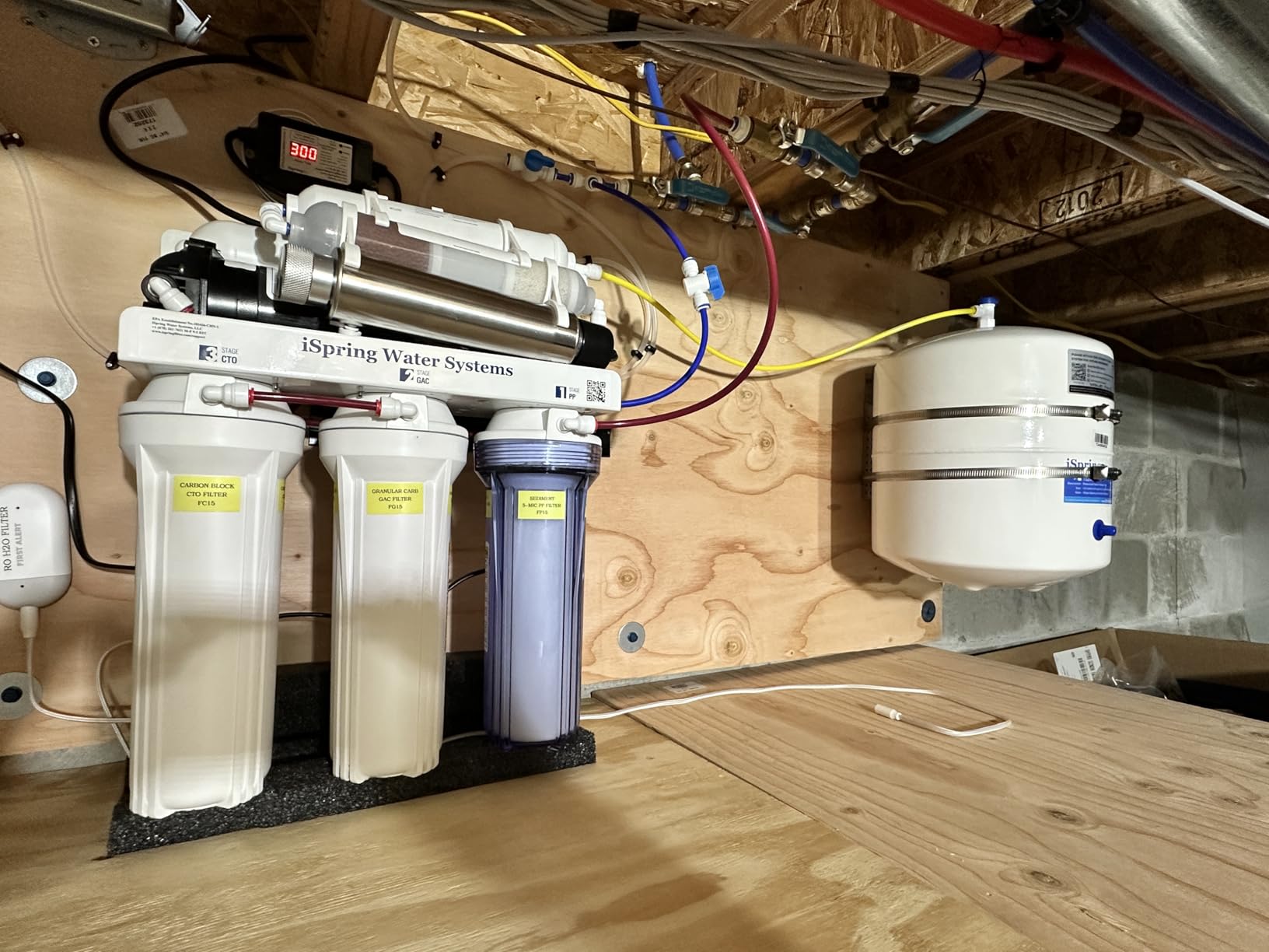iSpring Whole House Water Filter System, Reduces Iron, Manganese, Chlorine, Sediment, Taste, and Odor, 3-Stage Iron Filter Whole House, Model: WGB32BM - Customer Photo 2