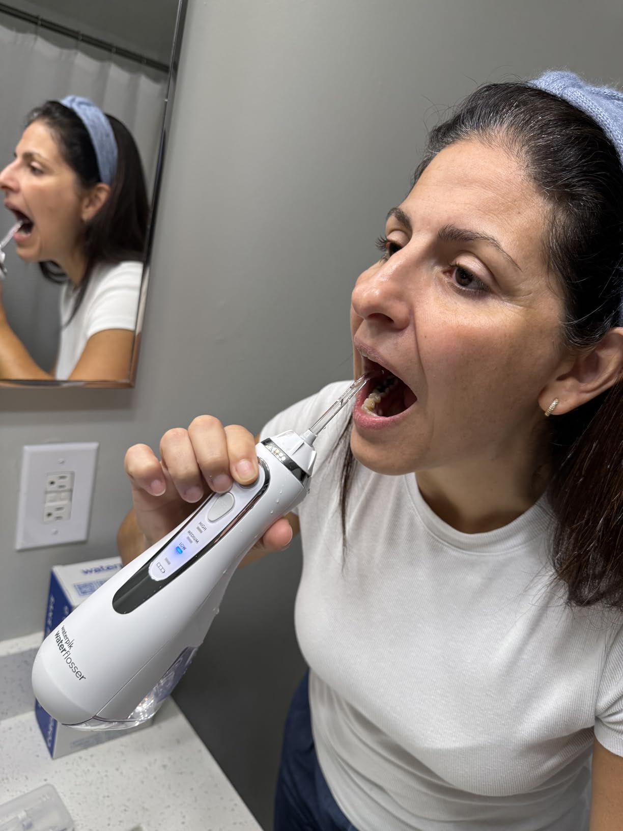 Waterpik Cordless Advanced 2.0 Water Flosser For Teeth, Gums, Braces, Dental Care With Travel Bag and 4 Tips, ADA Accepted, Rechargeable, Portable, and Waterproof, White WP-580, Packaging May Vary Customer Review Waterpik Cordless Advanced 2.0 Water Flosser For Teeth, Gums, Braces, Dental Care With Travel Bag and 4 Tips, ADA Accepted, Rechargeable, Portable, and Waterproof, White WP-580, Packaging May Vary - Customer Photo 1
