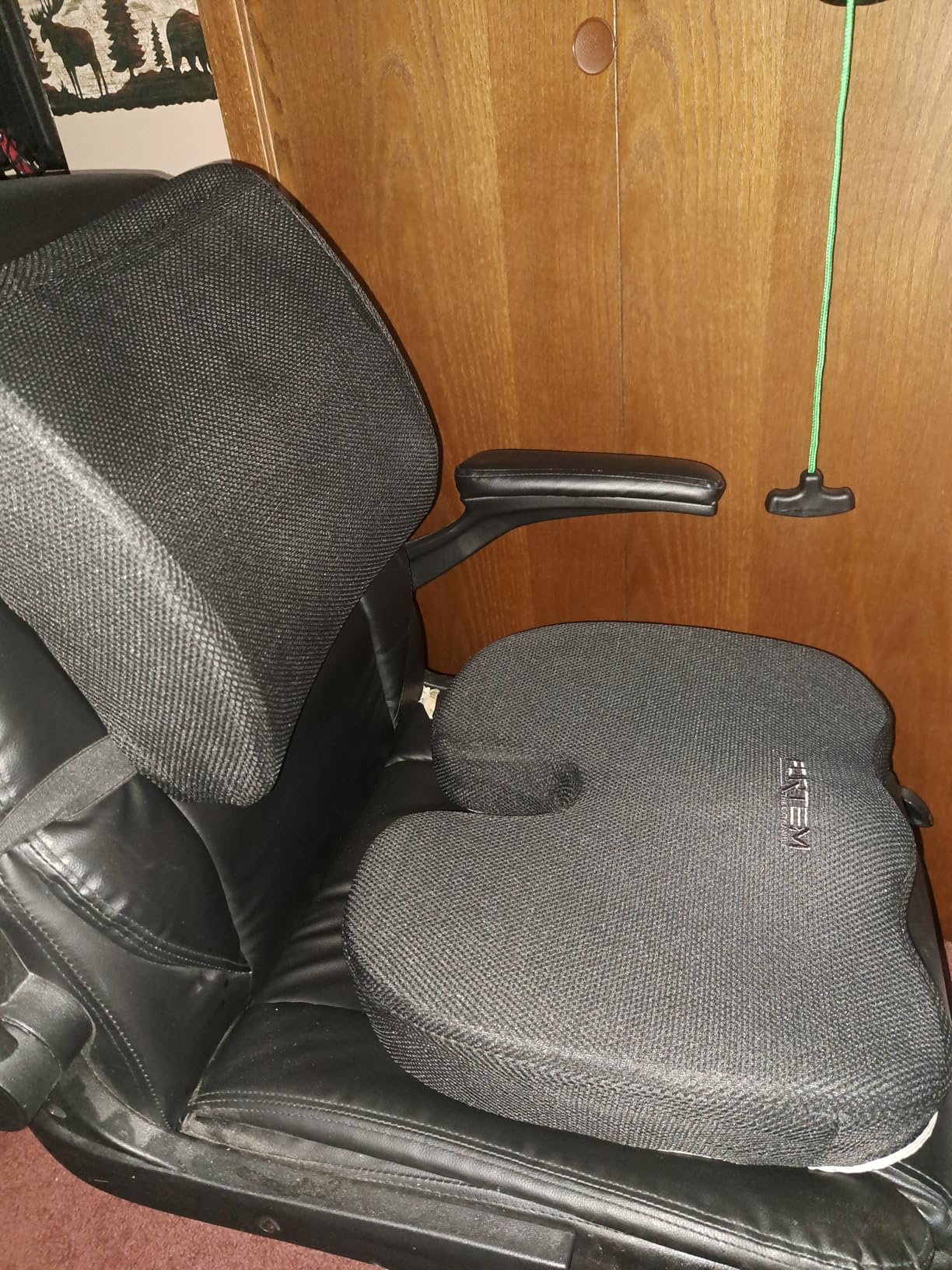 FORTEM Office Chair Cushion and Back Support for Office Chair, Lumbar Support Pillow, Memory Foam, Non Slip Sitting and Back Rest for Gaming, Car Seat Cushion, Chair Pad Customer Review FORTEM Office Chair Cushion and Back Support for Office Chair, Lumbar Support Pillow, Memory Foam, Non Slip Sitting and Back Rest for Gaming, Car Seat Cushion, Chair Pad - Customer Photo 2