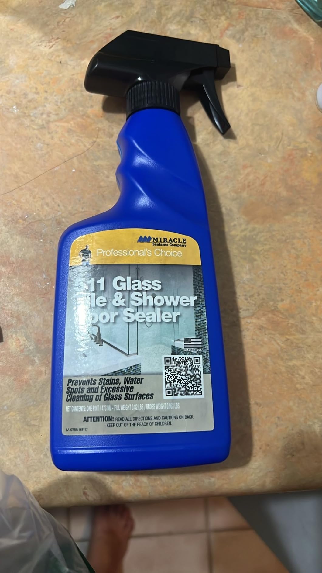 Miracle Sealants 511 Glass Tile & Shower Door Sealer Glass Surface Cleaner Spray, 16 oz Customer Review Miracle Sealants 511 Glass Tile & Shower Door Sealer Glass Surface Cleaner Spray, 16 oz - Customer Photo 1