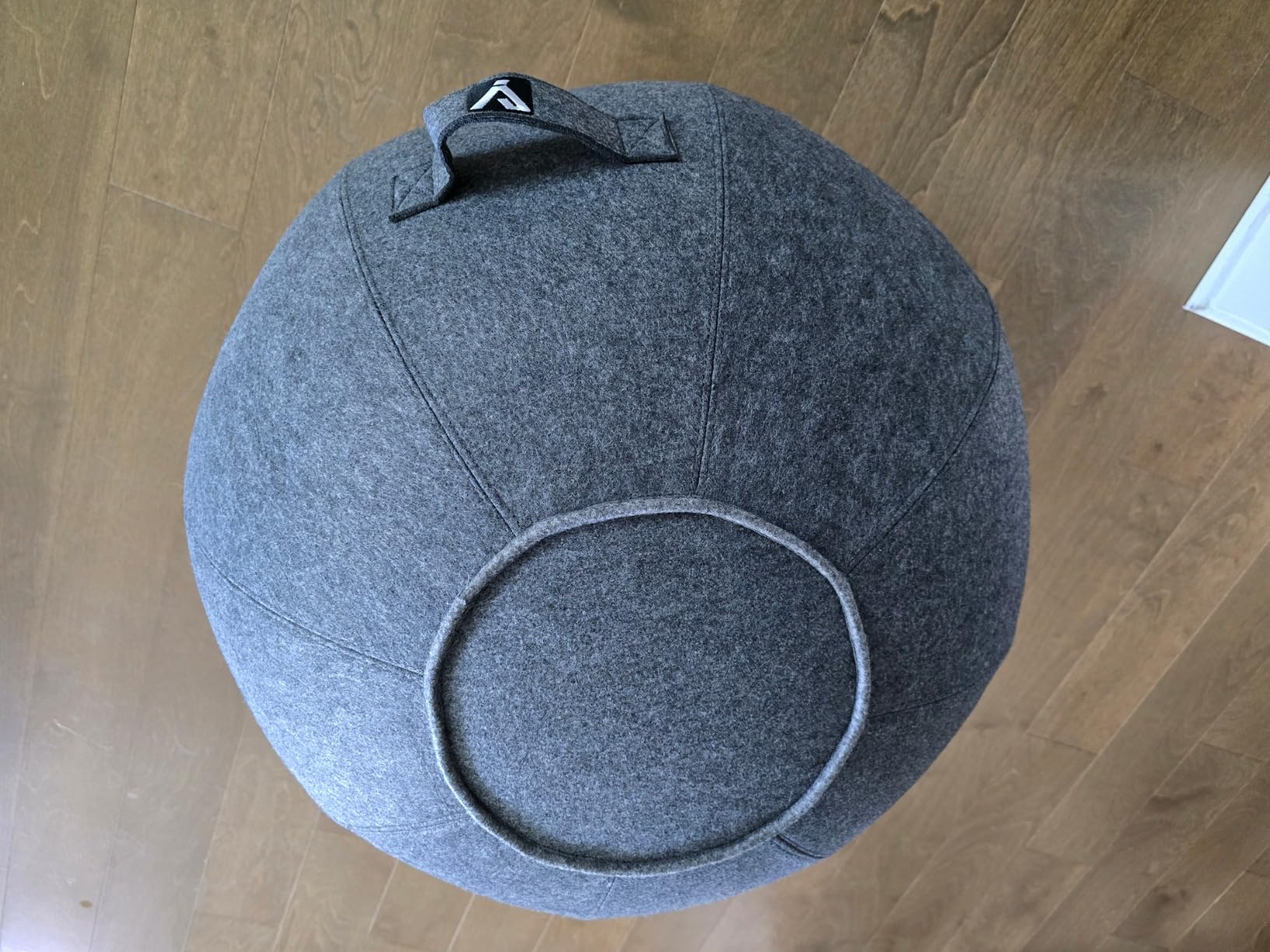 Sitting Ball Chair, Yoga Ball Chair Exercise Ball Chair for Home Office Desk, Stability Ball for Fitness & Pilates, Ergonomic Balance Ball Seat with Cover and Pump Customer Review Sitting Ball Chair, Yoga Ball Chair Exercise Ball Chair for Home Office Desk, Stability Ball for Fitness & Pilates, Ergonomic Balance Ball Seat with Cover and Pump - Customer Photo 1