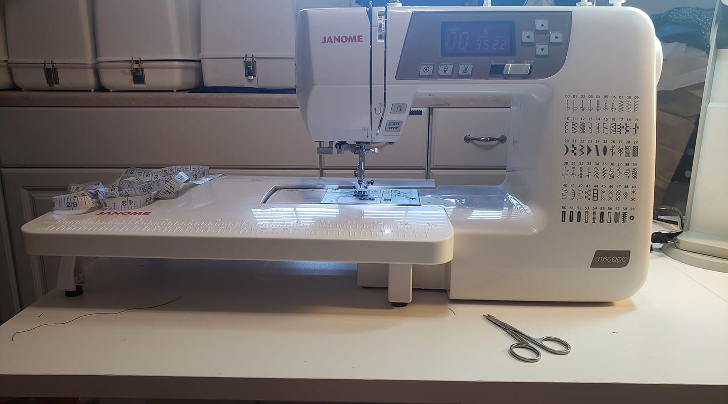 Janome 3160QDC-T Computerized Quilting and Sewing Machine with Bonus Quilt Kit Customer Review Janome 3160QDC-T Computerized Quilting and Sewing Machine with Bonus Quilt Kit - Customer Photo 1