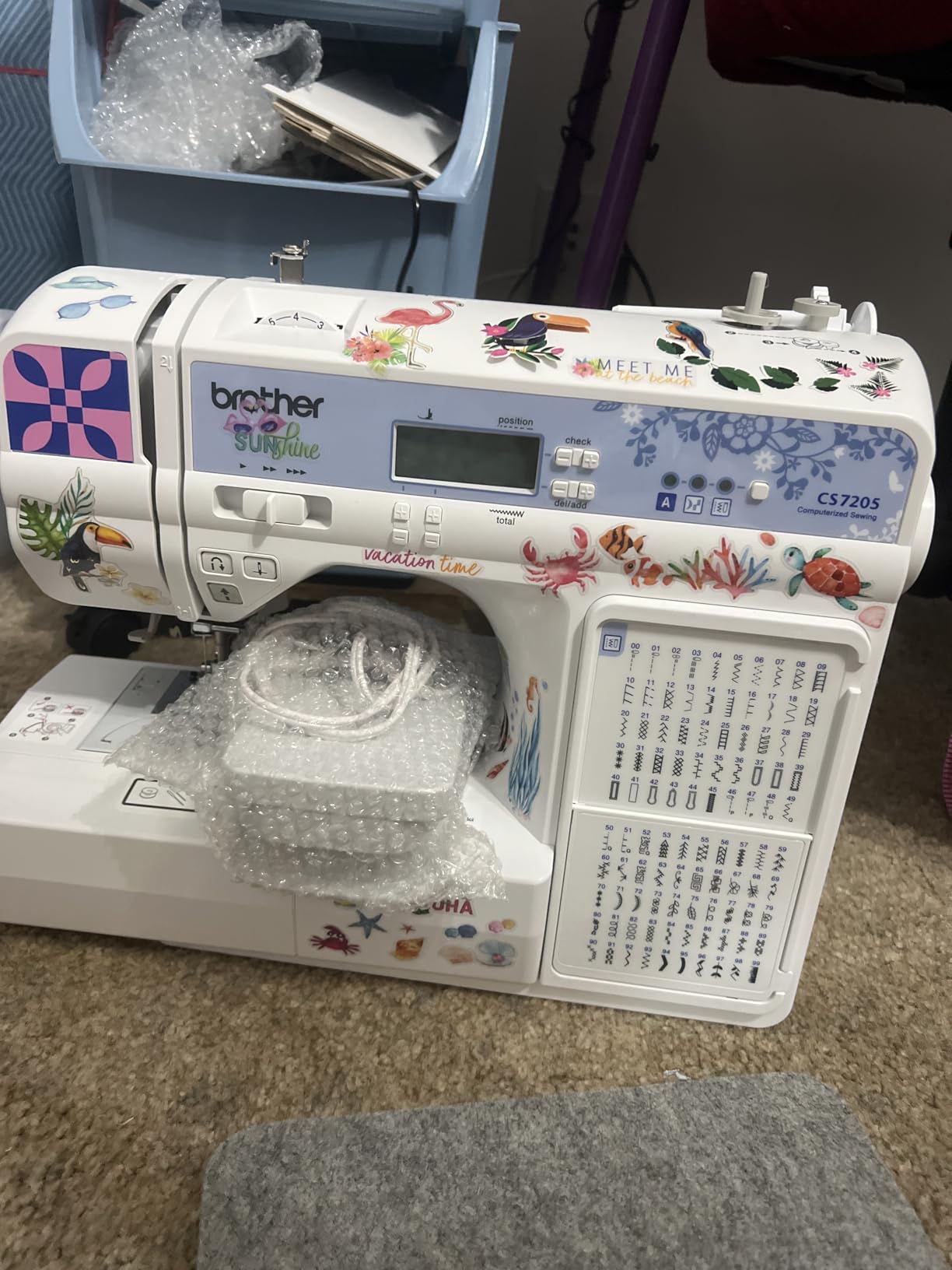 Brother CS7205 Computerized Machine, 150 Built Stitches, 1 Font, Wide Table, 11 Sewing Feet, White Customer Review Brother CS7205 Computerized Machine, 150 Built Stitches, 1 Font, Wide Table, 11 Sewing Feet, White - Customer Photo 1