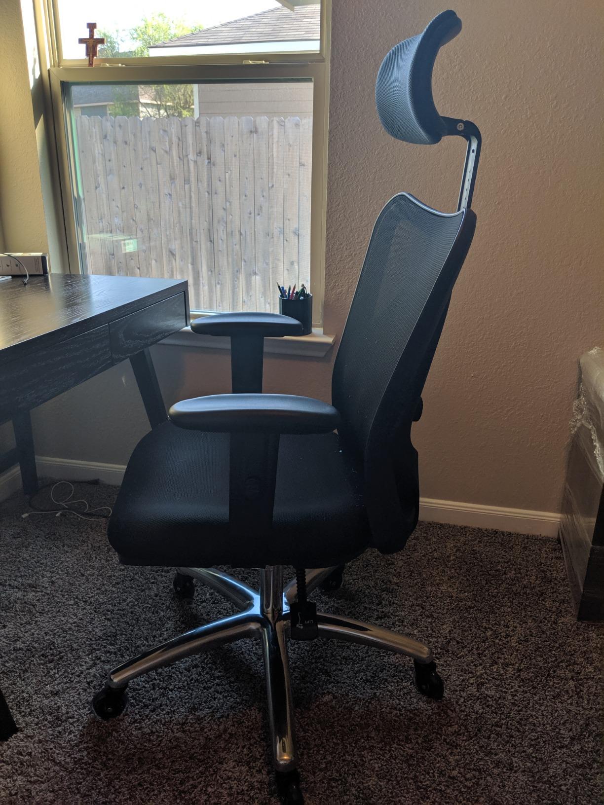 Duramont Ergonomic Office Chair - Adjustable Desk Chair with Lumbar Support and Rollerblade Wheels - High Back Chairs with Breathable Mesh - Thick Seat Cushion, Head, and Arm Rests - Reclines Customer Review Duramont Ergonomic Office Chair - Adjustable Desk Chair with Lumbar Support and Rollerblade Wheels - High Back Chairs with Breathable Mesh - Thick Seat Cushion, Head, and Arm Rests - Reclines - Customer Photo 1