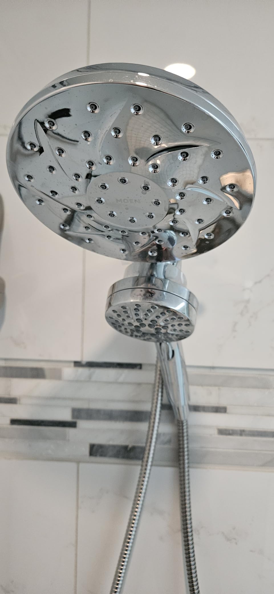 Moen Engage Chrome Magnetix 2-in-1 Combo Rain Showerhead with Detachable Handheld Shower Spray, Featuring Magnetic Docking System, 26009 - Customer Photo 2
