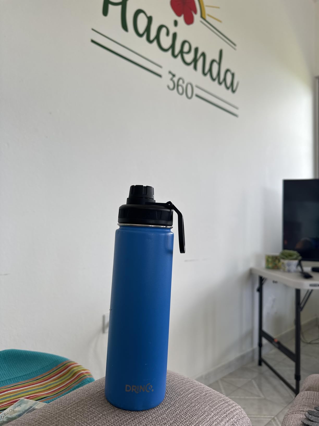 Drinco Stainless Steel Water Bottle Spout Lid Vacuum Insulated Double Wall Water Bottle Wide Mouth (40oz 32oz 22oz 18oz 14oz) Leak Proof Keep Cold Sport Camping Hiking (22 oz, 22oz Black) Customer Review Drinco Stainless Steel Water Bottle Spout Lid Vacuum Insulated Double Wall Water Bottle Wide Mouth (40oz 32oz 22oz 18oz 14oz) Leak Proof Keep Cold Sport Camping Hiking (22 oz, 22oz Black) - Customer Photo 1