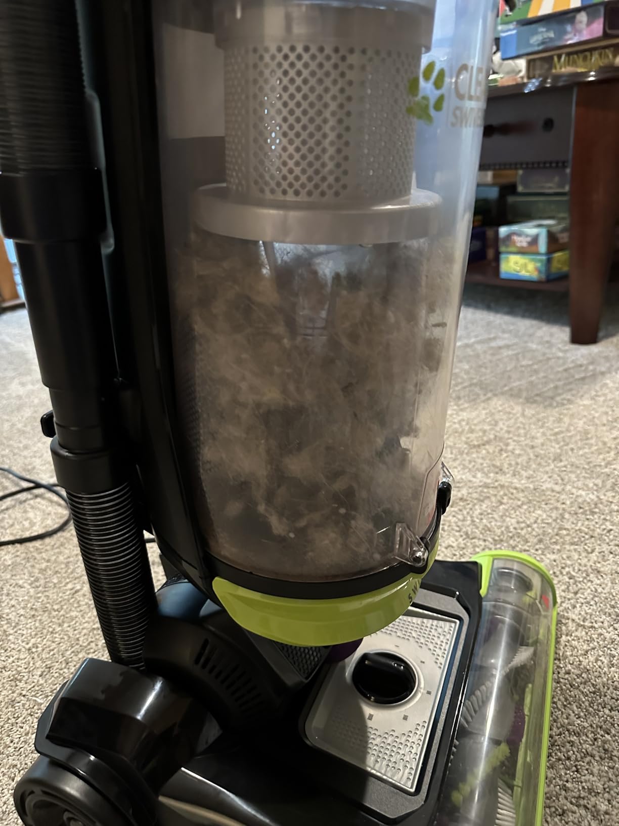 BISSELL 2252 CleanView Swivel Upright Bagless Vacuum with Swivel Steering, Powerful Pet Hair Pick Up, Specialized Pet Tools, Large Capacity Dirt Tank, Easy Empty Customer Review BISSELL 2252 CleanView Swivel Upright Bagless Vacuum with Swivel Steering, Powerful Pet Hair Pick Up, Specialized Pet Tools, Large Capacity Dirt Tank, Easy Empty - Customer Photo 1
