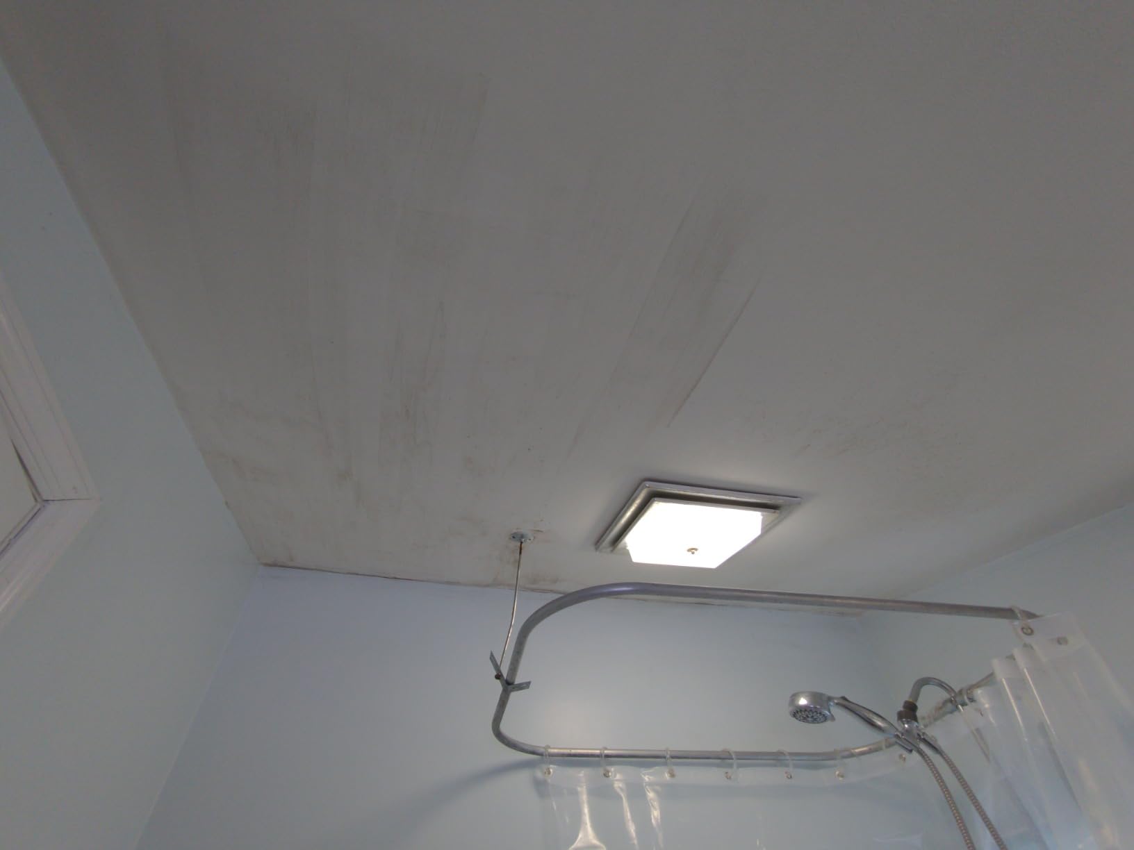 RMR-141 EPA Registered Mold and Mildew Killer, Eliminates Odors, Removes Mold, Mildew, Bacteria, and Viruses, 1 Gallon Bottle Customer Review RMR-141 EPA Registered Mold and Mildew Killer, Eliminates Odors, Removes Mold, Mildew, Bacteria, and Viruses, 1 Gallon Bottle - Customer Photo 2