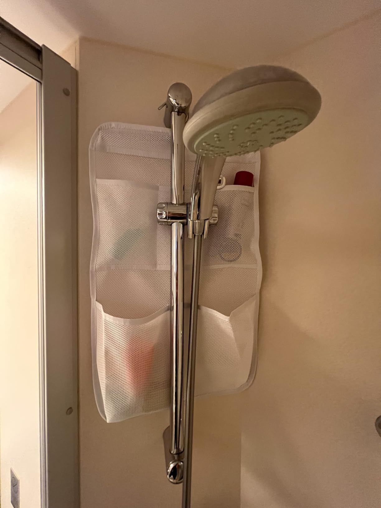 MISSLO Shower Caddy Organizer 5 Pockets Roll up Hanging Bathroom Accessories Storage for Camper, RV, Gym, Cruise, Cabin, College Dorm Shower, Small Customer Review MISSLO Shower Caddy Organizer 5 Pockets Roll up Hanging Bathroom Accessories Storage for Camper, RV, Gym, Cruise, Cabin, College Dorm Shower, Small - Customer Photo 1