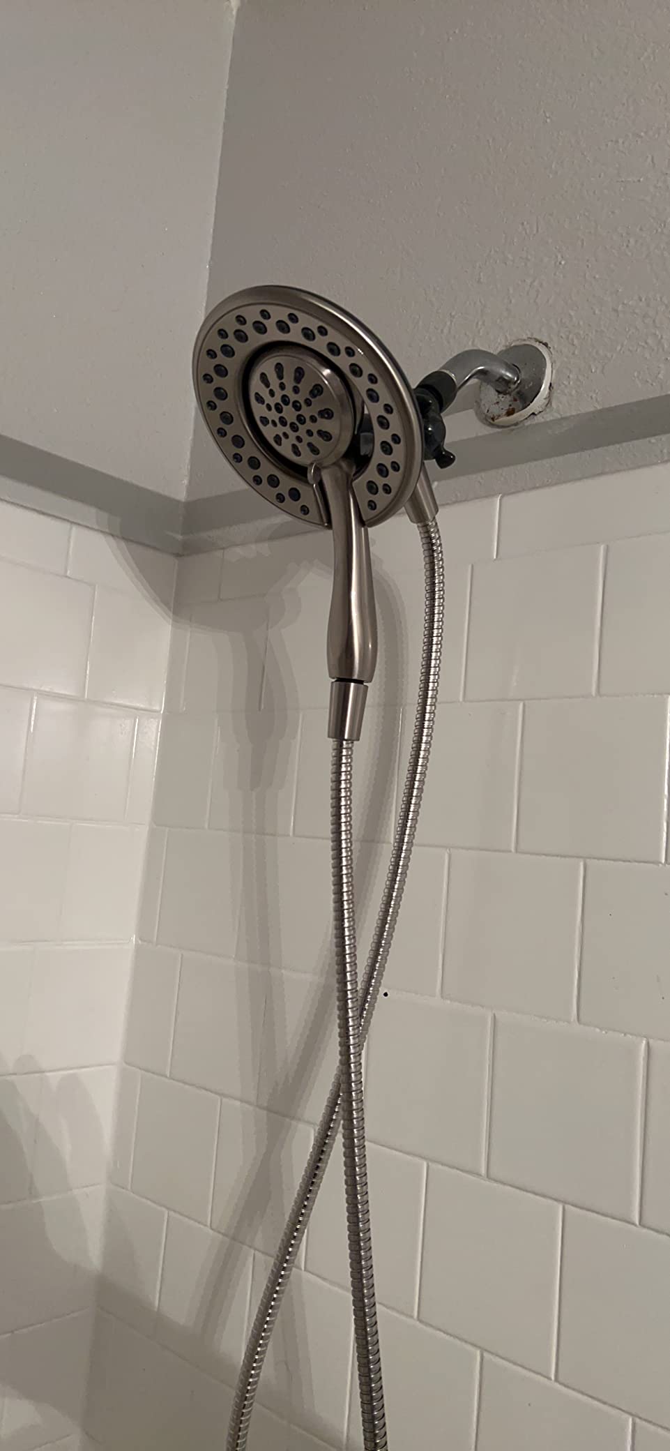 Delta 4-Setting In2ition 2-in-1 Dual Shower Head with HandHeld Spray, Brushed Nickel Detachable Shower Head with Hose, Showerhead, 1.75 GPM Flow Rate, SpotShield Nickel 75486CSN - Customer Photo 2
