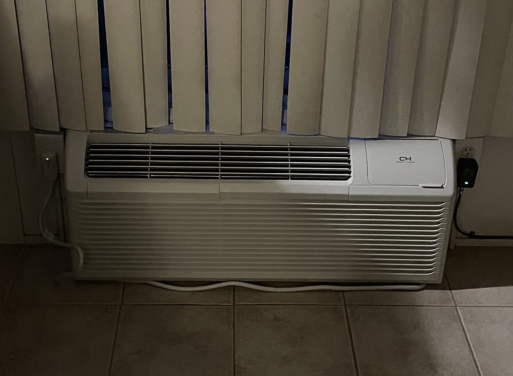 Cooper & Hunter 15,000 BTU PTAC Packaged Terminal Air Conditioner & Heat Pump – Built-In 3.5kW Electric Heater – Includes Wireless Smart Kit, Remote & Power Cord – R-32 Refrigerant Customer Review Cooper & Hunter 15,000 BTU PTAC Packaged Terminal Air Conditioner & Heat Pump – Built-In 3.5kW Electric Heater – Includes Wireless Smart Kit, Remote & Power Cord – R-32 Refrigerant - Customer Photo 2
