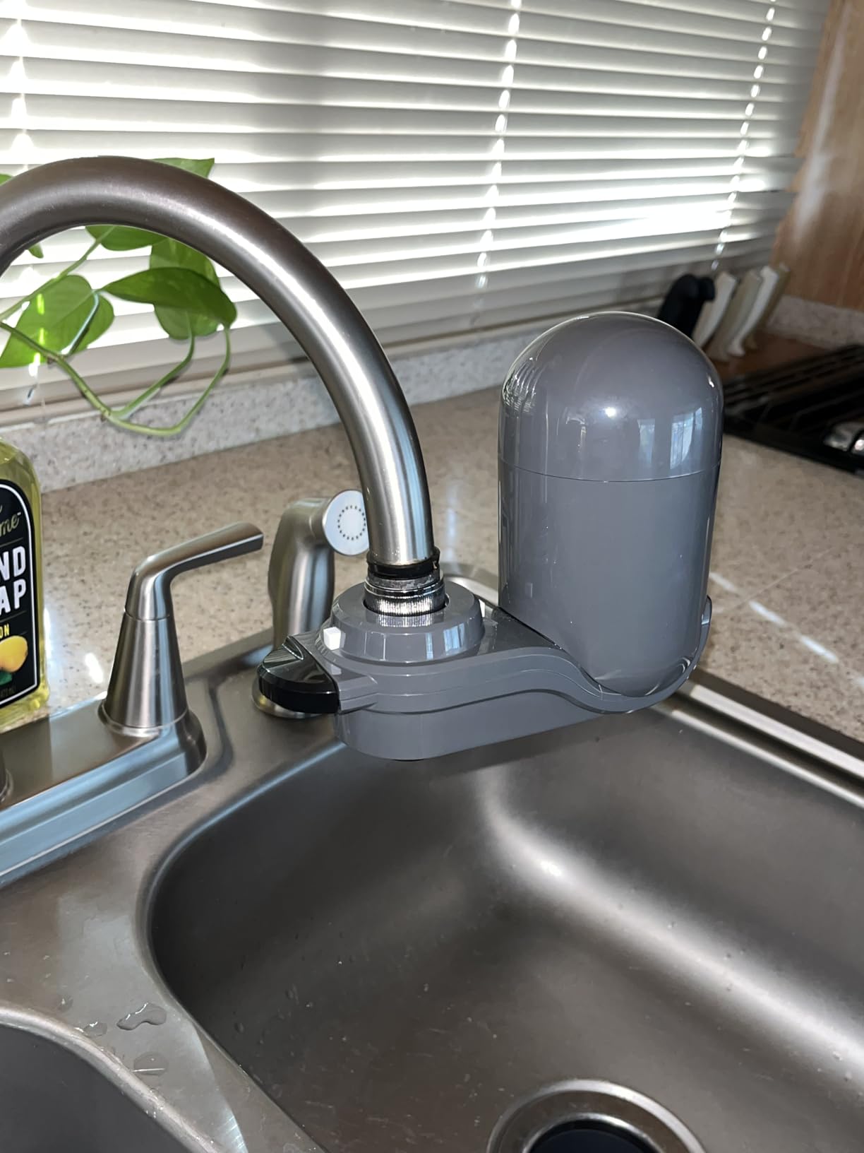 PUR Plus Vertical Faucet Mount Water Filtration System, Lead-Reducing Water Filter For Sink Faucet, Easy Install, 100 Gallons, Compatible with Sinks with External Aerators, Grey Customer Review PUR Plus Vertical Faucet Mount Water Filtration System, Lead-Reducing Water Filter For Sink Faucet, Easy Install, 100 Gallons, Compatible with Sinks with External Aerators, Grey - Customer Photo 1