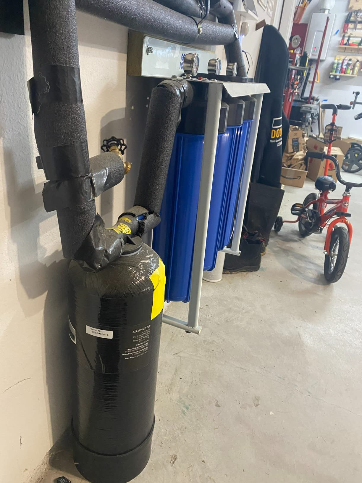 AO Smith Whole House Salt Free Descaler System - Works with City & Well Water Filters - 6yr, 600,000 Gl - Water Softener Alternative for Home - AO-WH-DSCLR Customer Review AO Smith Whole House Salt Free Descaler System - Works with City & Well Water Filters - 6yr, 600,000 Gl - Water Softener Alternative for Home - AO-WH-DSCLR - Customer Photo 1