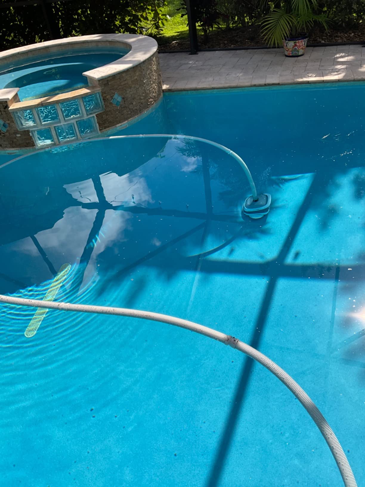 Hayward W32025ADC PoolVac XL Suction Pool Cleaner for In-Ground Gunite Pools up to 20 x 40 ft. with 40 ft. Hose (Automatic Pool Vacuum) Customer Review Hayward W32025ADC PoolVac XL Suction Pool Cleaner for In-Ground Gunite Pools up to 20 x 40 ft. with 40 ft. Hose (Automatic Pool Vacuum) - Customer Photo 4