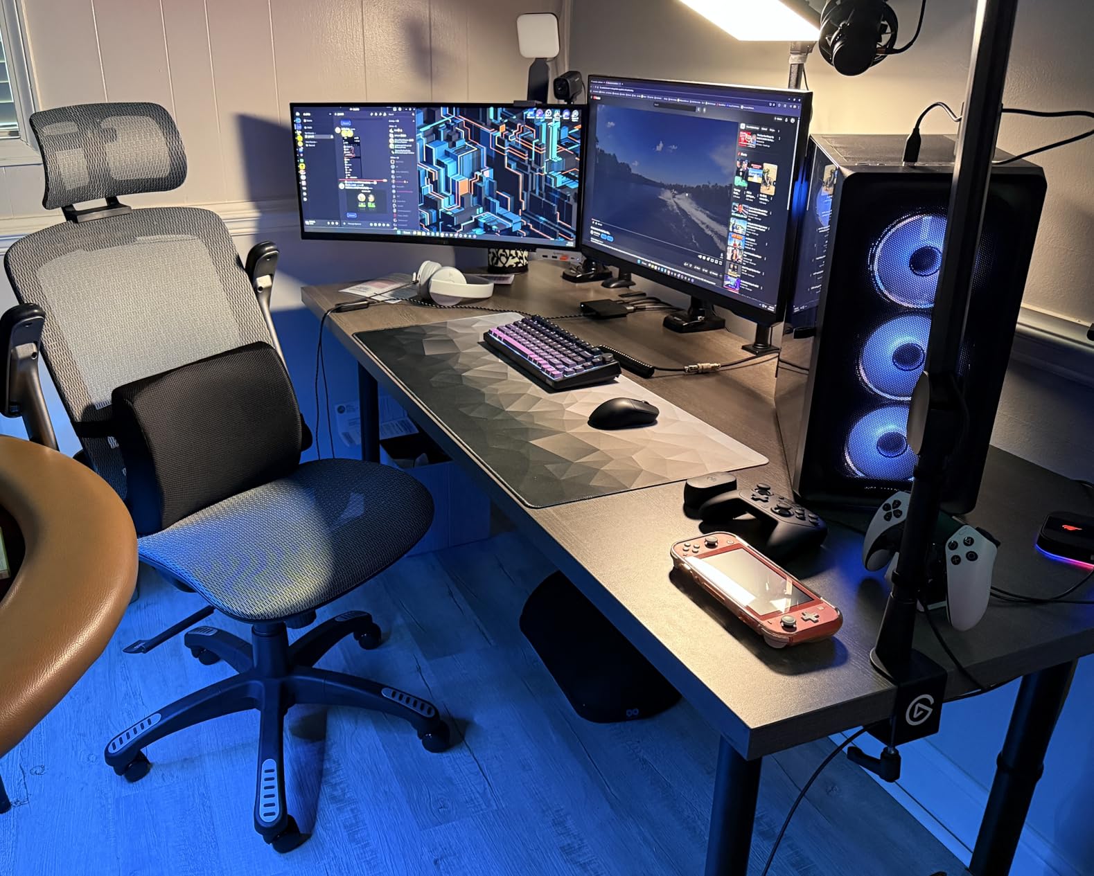 GABRYLLY Ergonomic Office Chair, High Back Home Desk Chair with Headrest, Flip-Up Arms, 90-120° Tilt Lock and Wide Cushion, Big and Tall Mesh Chairs for Man Woman, Black Task Chair Customer Review GABRYLLY Ergonomic Office Chair, High Back Home Desk Chair with Headrest, Flip-Up Arms, 90-120° Tilt Lock and Wide Cushion, Big and Tall Mesh Chairs for Man Woman, Black Task Chair - Customer Photo 1