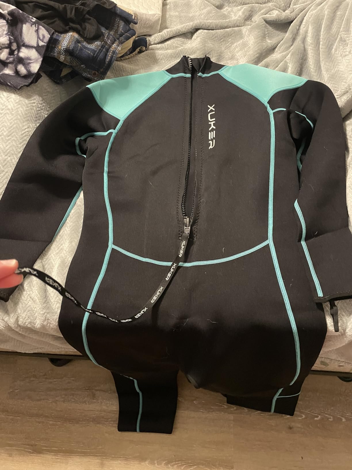 XUKER Women Men Wetsuit 2mm 3mm, Neoprene Wet Suits Front/Back Zip in Cold Water Full Body Dive Suit Customer Review XUKER Women Men Wetsuit 2mm 3mm, Neoprene Wet Suits Front/Back Zip in Cold Water Full Body Dive Suit - Customer Photo 2