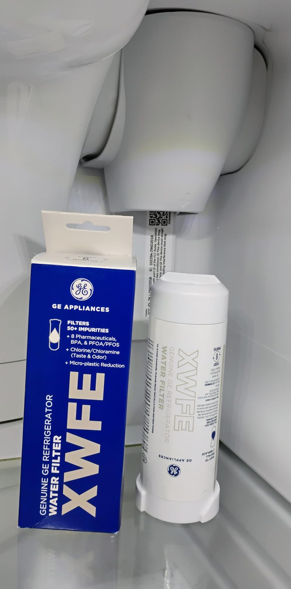 GE XWFE Refrigerator Water Filter, Genuine Replacement Filter, Certified to Reduce Lead, Sulfur, and 50+ Other Impurities, Replace Every 6 Months for Best Results, Pack of 1 - Customer Photo 2