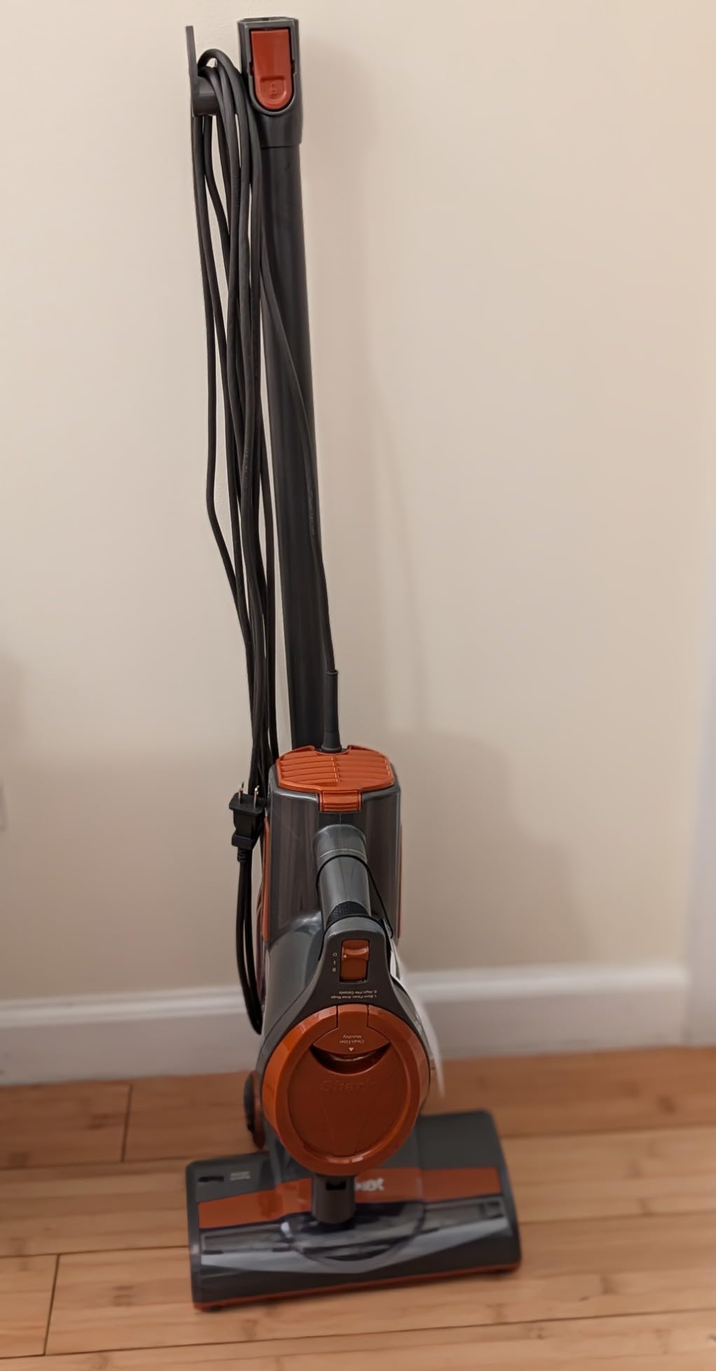 Shark | Corded Stick Vacuum Cleaner | Vertex Ultralight | Removable Handheld Vacuum | Pet Hair Vacuum for Carpet and Hard Floor | Powerful Suction | No Hair Wrap | 3 Attachments Included | HZ2002 Customer Review Shark | Corded Stick Vacuum Cleaner | Vertex Ultralight | Removable Handheld Vacuum | Pet Hair Vacuum for Carpet and Hard Floor | Powerful Suction | No Hair Wrap | 3 Attachments Included | HZ2002 - Customer Photo 4