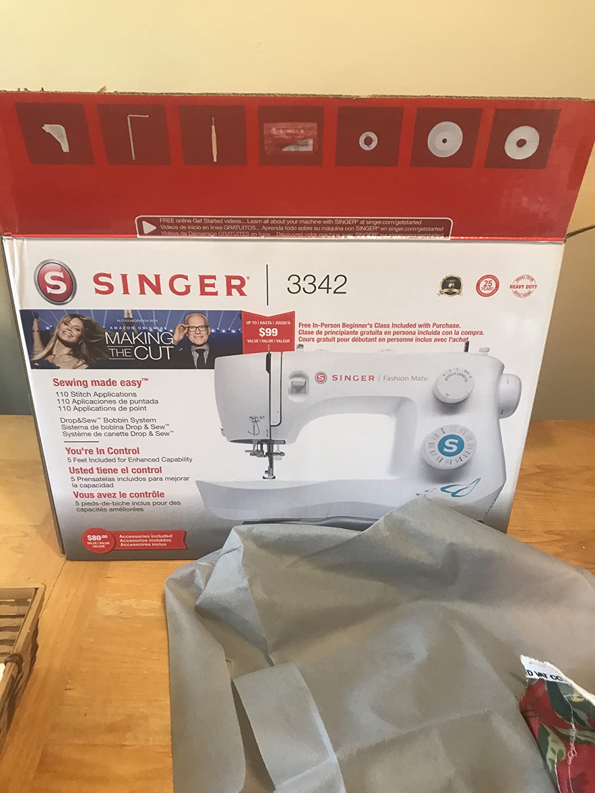SINGER Fashion Mate™ 3342 Lightweight & Portable Sewing Machine with Accessory Kit | 32 Built-In Stitches, Free Arm, Full Metal frame, LED Light & 1-step Buttonhole | Great for Crafts & Mending Customer Review SINGER Fashion Mate™ 3342 Lightweight & Portable Sewing Machine with Accessory Kit | 32 Built-In Stitches, Free Arm, Full Metal frame, LED Light & 1-step Buttonhole | Great for Crafts & Mending - Customer Photo 1