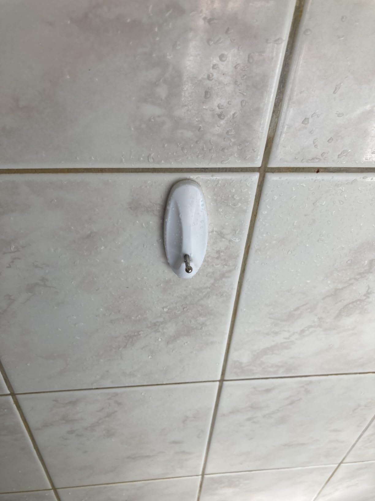 Foldable Non Slip Silicon Bath Mat Bathtub mat no Suction Cups Shower mats for Textured Tub and Reglazed Tub (Foldable -Grey, 28-inch x 14-inch) Customer Review Foldable Non Slip Silicon Bath Mat Bathtub mat no Suction Cups Shower mats for Textured Tub and Reglazed Tub (Foldable -Grey, 28-inch x 14-inch) - Customer Photo 2