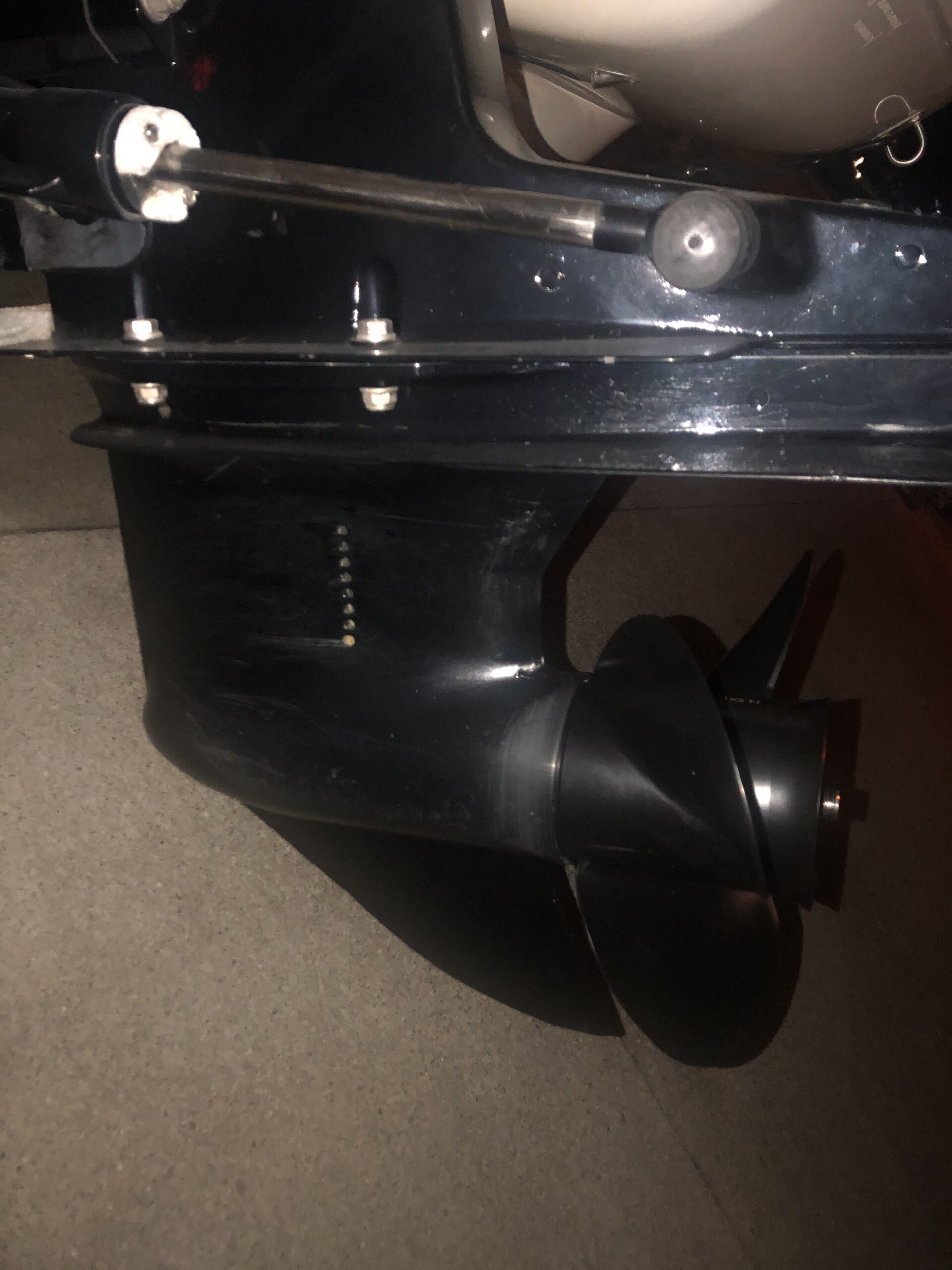YOUNG PROPS 14 1/2 x 19Replace OEM#48-832830A45 Aluminum Outboard Boat Propeller for Mercury Engine 135-300HP/Mercruiser Alpha One 14.5dia x 19 Pitch Hub Kits Included 15 Spline Tooth RH Customer Review YOUNG PROPS 14 1/2 x 19Replace OEM#48-832830A45 Aluminum Outboard Boat Propeller for Mercury Engine 135-300HP/Mercruiser Alpha One 14.5dia x 19 Pitch Hub Kits Included 15 Spline Tooth RH - Customer Photo 1