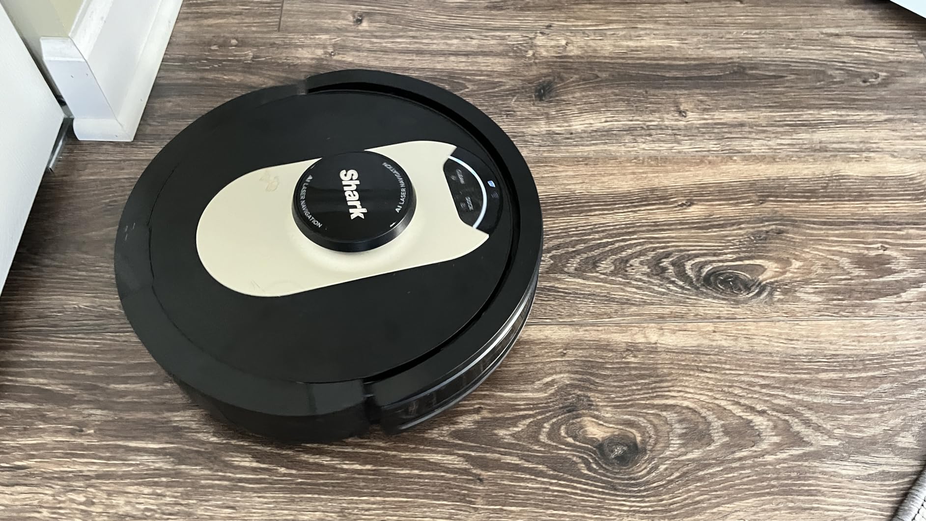 Shark AV2501AE AI Robot Vacuum with XL HEPA Self-Empty Base, Bagless, 60-Day Capacity, LIDAR Navigation, Perfect for Pet Hair, Compatible with Alexa, Wi-Fi Connected, Carpet & Hard Floor, Black Customer Review Shark AV2501AE AI Robot Vacuum with XL HEPA Self-Empty Base, Bagless, 60-Day Capacity, LIDAR Navigation, Perfect for Pet Hair, Compatible with Alexa, Wi-Fi Connected, Carpet & Hard Floor, Black - Customer Photo 1