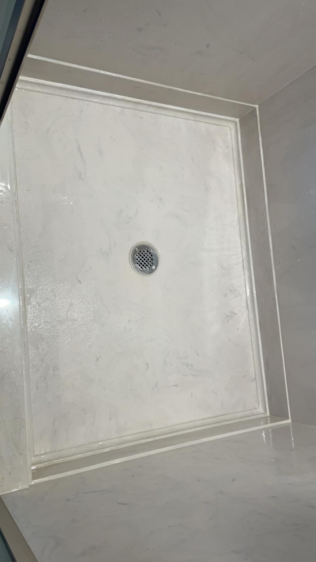 Black Diamond Stoneworks Natural Stone Shower Soap Scum Remover Spray. For Cleaning Bathtubs, Glass Doors, Tubs, Travertine, Marble, Tile. Heavy Duty, Safe Acid-Free Cleaner. Safe for fixtures. - Customer Photo 1