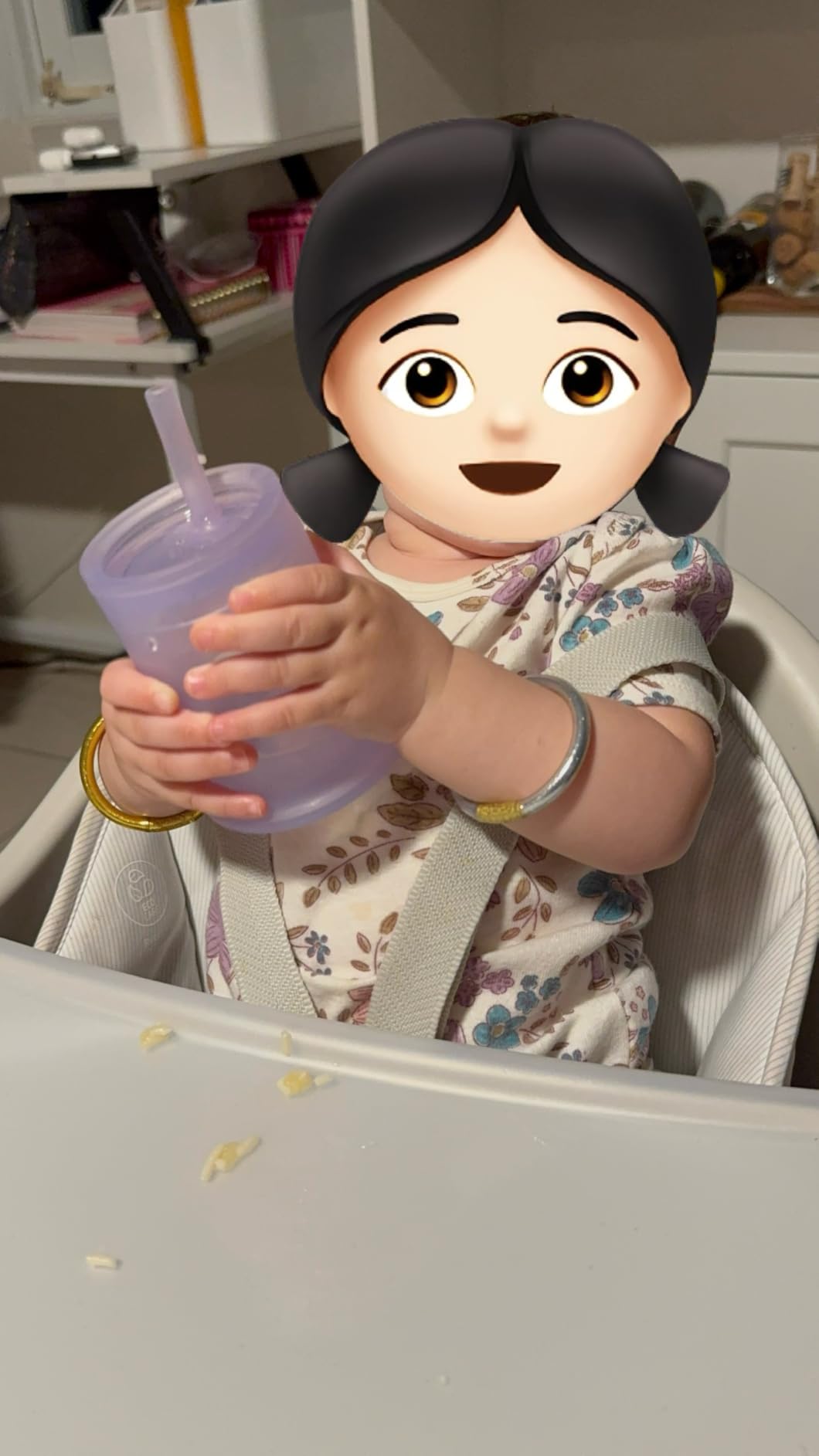 Olababy Silicone Training Cup with Straw Lid | Babies Water Drinking Cup | 6+ Mo Infant To 12-18 Months Toddler | Sippy Cup For Kids & Smoothie Cup | Baby Led Weaning (Mint, 5 oz) Customer Review Olababy Silicone Training Cup with Straw Lid | Babies Water Drinking Cup | 6+ Mo Infant To 12-18 Months Toddler | Sippy Cup For Kids & Smoothie Cup | Baby Led Weaning (Mint, 5 oz) - Customer Photo 1