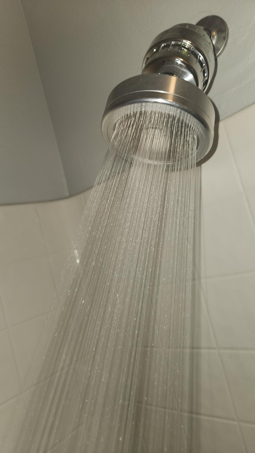 AquaHomeGroup Luxury Filtered Shower Head Set 20+3 Stage Shower Filter for Hard Water Removes Chlorine and Harmful Substances - Showerhead Filter High Output Customer Review AquaHomeGroup Luxury Filtered Shower Head Set 20+3 Stage Shower Filter for Hard Water Removes Chlorine and Harmful Substances - Showerhead Filter High Output - Customer Photo 1