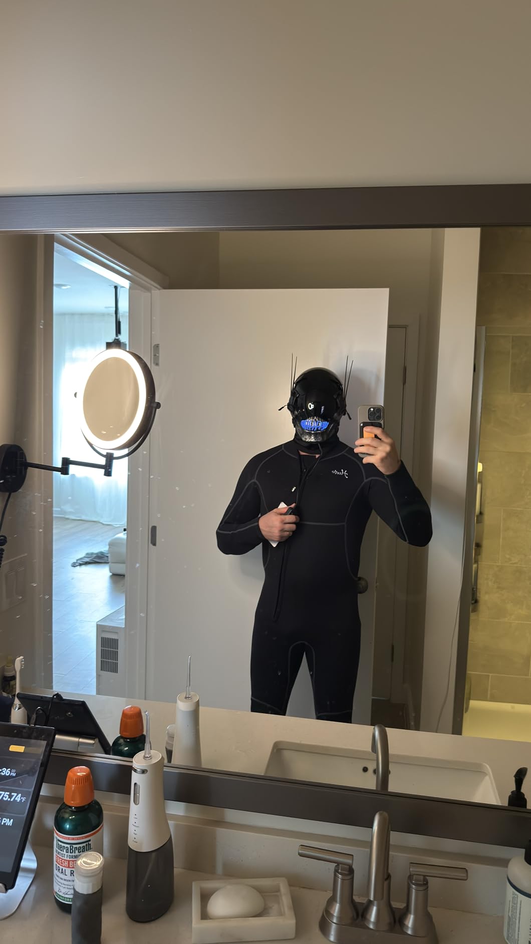 Hevto Men Wetsuits 3/2mm Neoprene Wet Suit Back Front Zip in Cold Water for Surfing Swimming Diving Customer Review Hevto Men Wetsuits 3/2mm Neoprene Wet Suit Back Front Zip in Cold Water for Surfing Swimming Diving - Customer Photo 1