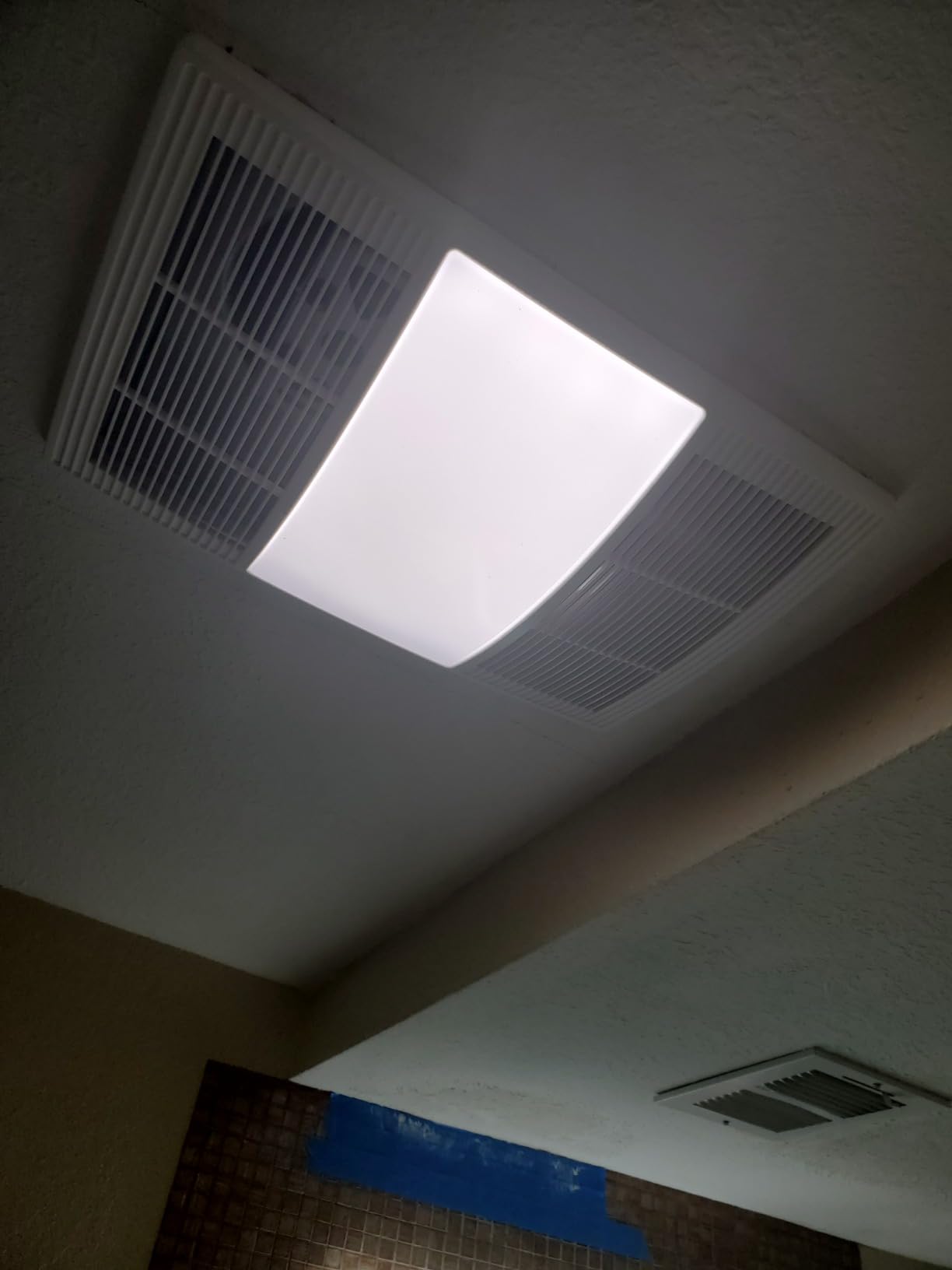 Broan-NuTone BHFLED80 PowerHeat Bathroom Exhaust Fan, Heater, and LED Light Combination, 80 CFM Customer Review Broan-NuTone BHFLED80 PowerHeat Bathroom Exhaust Fan, Heater, and LED Light Combination, 80 CFM - Customer Photo 2