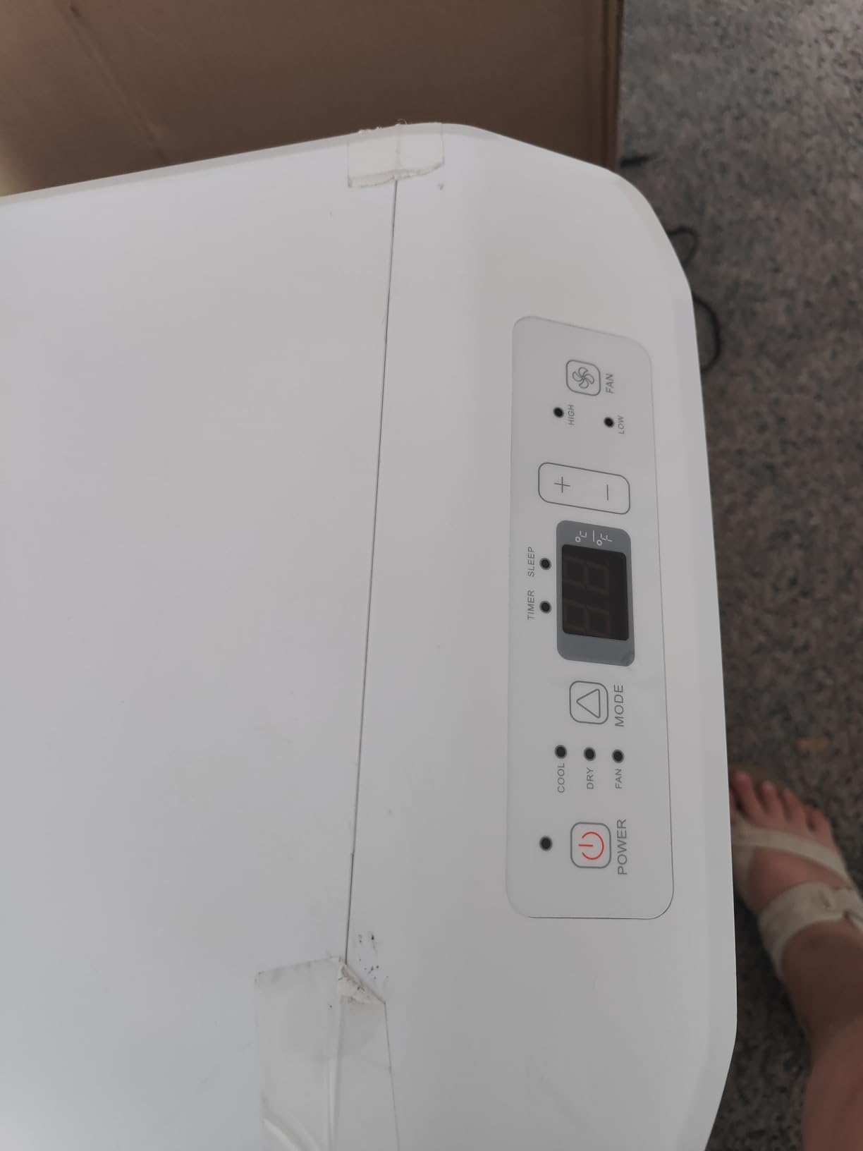 Hisense Portable Air Conditioner 6,000 BTU Cooling Dehumidifier Fan for Smaller Room up to 250 sq ft, Remote Control, White (Renewed) Customer Review Hisense Portable Air Conditioner 6,000 BTU Cooling Dehumidifier Fan for Smaller Room up to 250 sq ft, Remote Control, White (Renewed) - Customer Photo 1