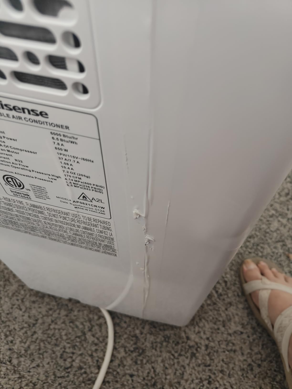 Hisense Portable Air Conditioner 6,000 BTU Cooling Dehumidifier Fan for Smaller Room up to 250 sq ft, Remote Control, White (Renewed) Customer Review Hisense Portable Air Conditioner 6,000 BTU Cooling Dehumidifier Fan for Smaller Room up to 250 sq ft, Remote Control, White (Renewed) - Customer Photo 2