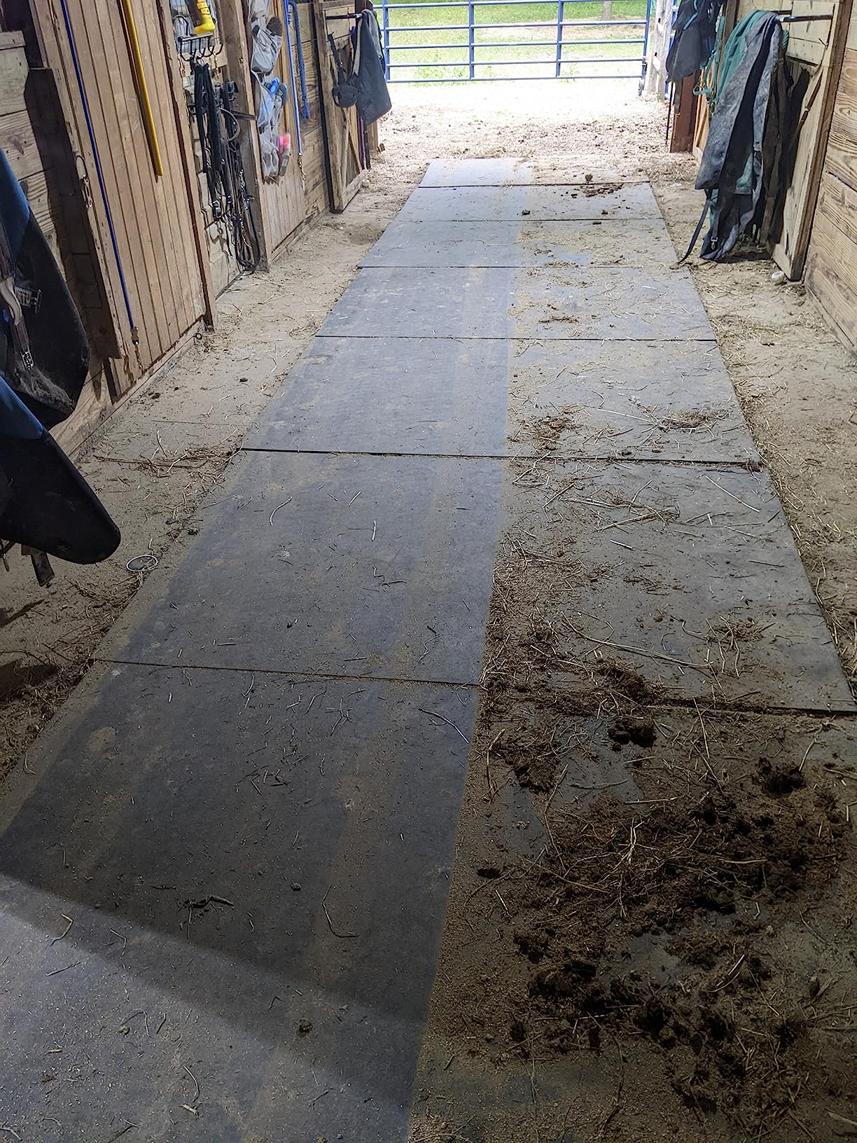 Kärcher Walk-Behind Outdoor Push Sweeper S 6 Twin for Workshops, Warehouses or Garages - 6X Faster Than a Push Broom, 10 Gallon Capacity, 33.9 Kärcher Walk-Behind Outdoor Push Sweeper S 6 Twin for Workshops, Warehouses or Garages - 6X Faster Than a Push Broom, 10 Gallon Capacity, 33.9