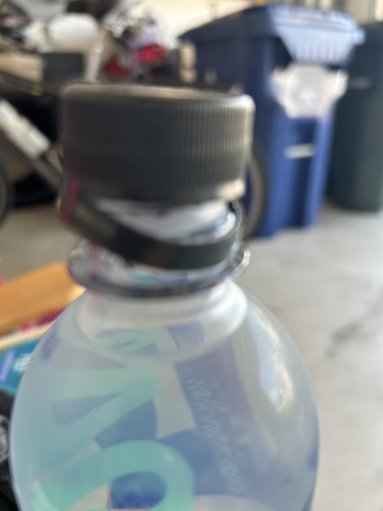 Talking Rain AQA Alkaline Ionized Bottled Water, 9.5 pH, with Electrolytes and Minerals Added for Taste, 20 fl oz Bottle (Pack of 12) Customer Review Talking Rain AQA Alkaline Ionized Bottled Water, 9.5 pH, with Electrolytes and Minerals Added for Taste, 20 fl oz Bottle (Pack of 12) - Customer Photo 2