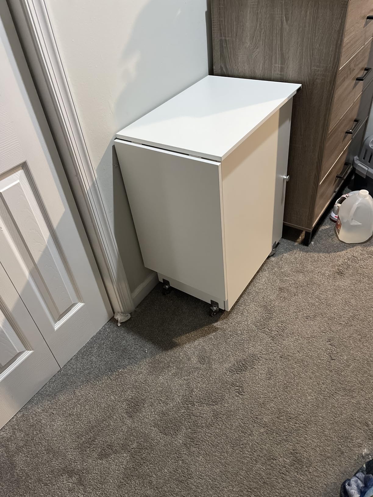 VIVOHOME Folding Sewing Craft Table, Rolling Sewing Machine Desk with Storage Shelves, Sewing Cabinet with Lift for Small Spaces, White Customer Review VIVOHOME Folding Sewing Craft Table, Rolling Sewing Machine Desk with Storage Shelves, Sewing Cabinet with Lift for Small Spaces, White - Customer Photo 2