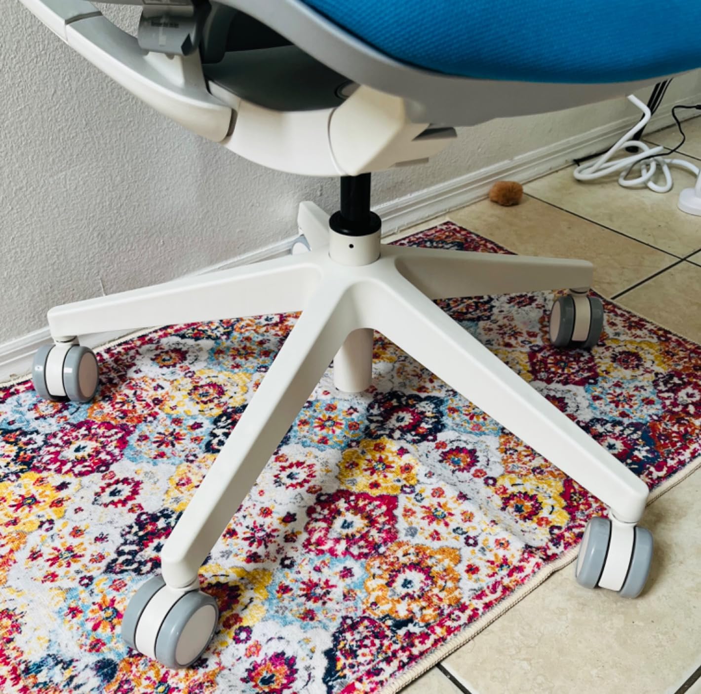 SIDIZ T25 Petite Ergonomic Office Chair : Home Office Desk Chair for Petite Women (4' 9 SIDIZ T25 Petite Ergonomic Office Chair : Home Office Desk Chair for Petite Women (4' 9