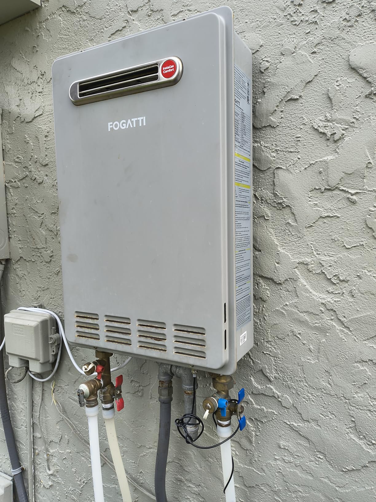 FOGATTI Propane Gas Tankless Water Heater Outdoor - Max 8.1 GPM 180,000 BTU, CSA Certified Compact Design On Demand Instant Hot Water Heater - Instagas Comfort 180S Series Customer Review FOGATTI Propane Gas Tankless Water Heater Outdoor - Max 8.1 GPM 180,000 BTU, CSA Certified Compact Design On Demand Instant Hot Water Heater - Instagas Comfort 180S Series - Customer Photo 1