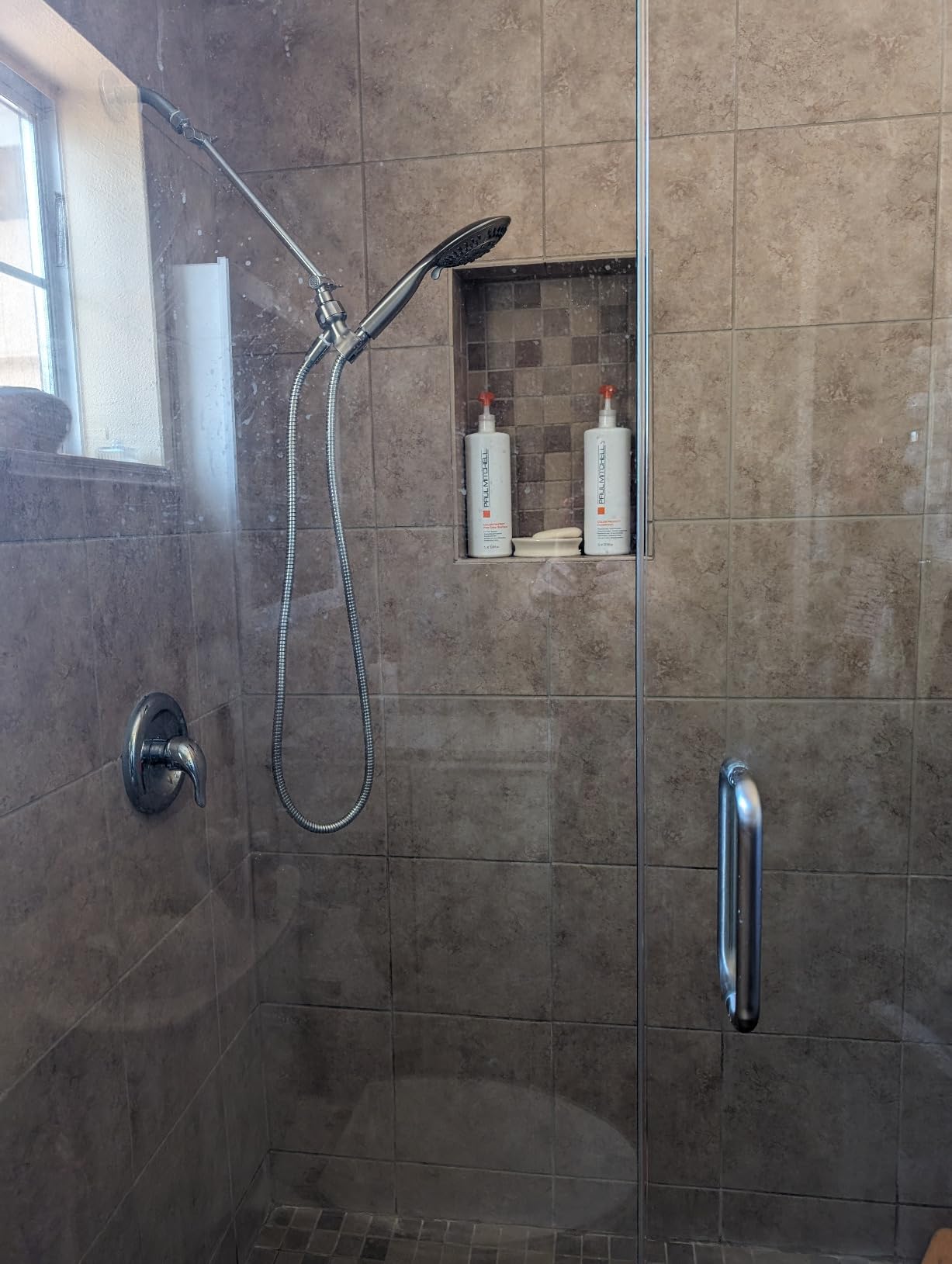 BRIGHT SHOWERS 9 Spray Settings Shower Head with Handheld High Pressure Oil-Rubbed Bronze Hand Held Showerhead with 60 Inch Stainless Steel Hose and Adjustable Overhead Bracket - Customer Photo 1
