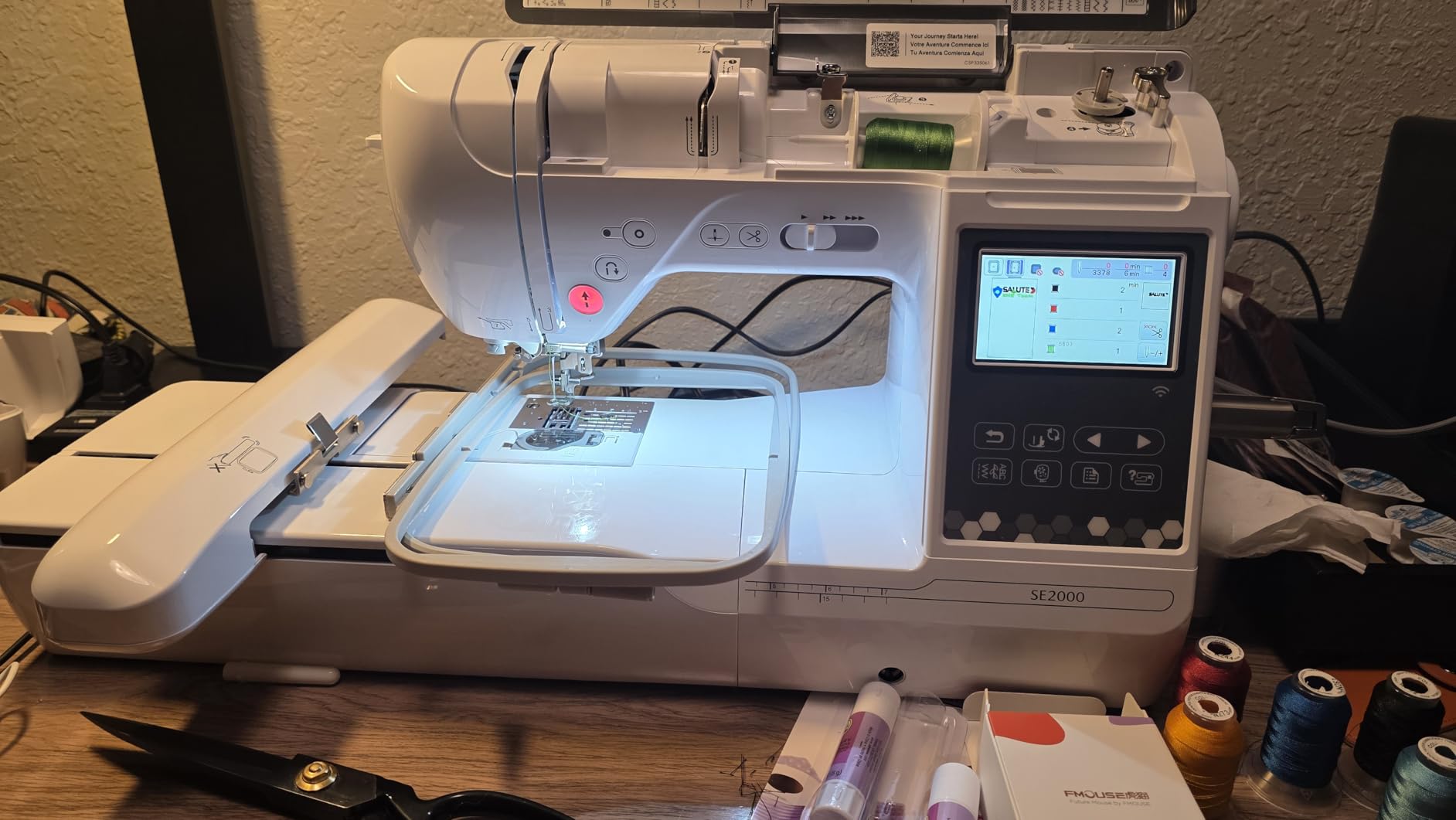 Brother SE2000 Computerized Sewing and Embroidery Machine Customer Review Brother SE2000 Computerized Sewing and Embroidery Machine - Customer Photo 1