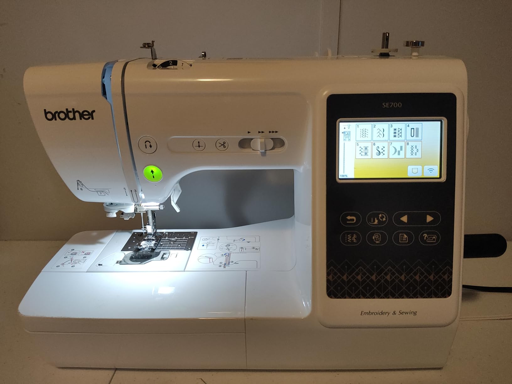 Brother SE700 Sewing and Embroidery Machine, Wireless LAN Connected, 135 Built-in Designs, 103 Built-in Stitches, Computerized, 4 Brother SE700 Sewing and Embroidery Machine, Wireless LAN Connected, 135 Built-in Designs, 103 Built-in Stitches, Computerized, 4