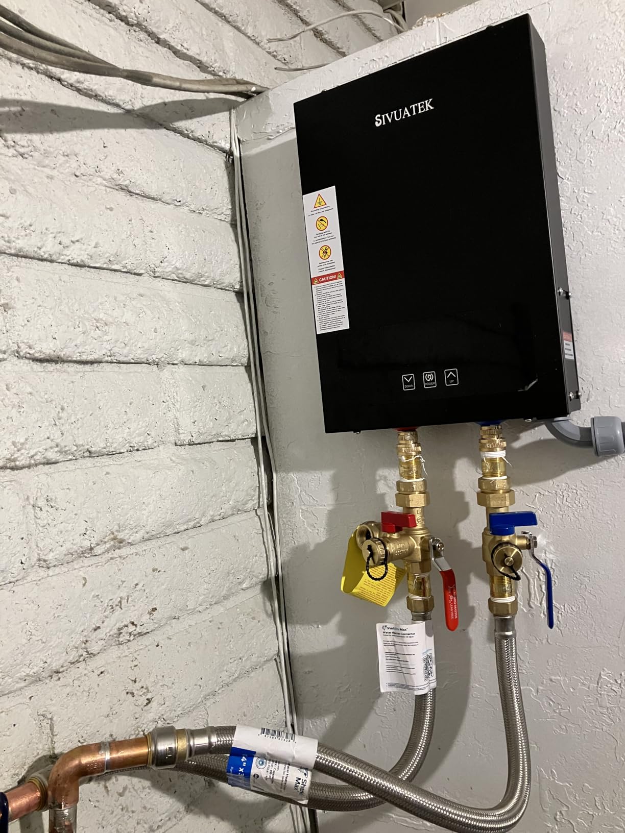 Electric Tankless Water Heater SIVUATEK 18kW, 240V - On-Demand Hot Water for Whole House - ETL Certified, Self Modulating - Compact Design for Easy Installation - for 3 Point of Use Hot Water Customer Review Electric Tankless Water Heater SIVUATEK 18kW, 240V - On-Demand Hot Water for Whole House - ETL Certified, Self Modulating - Compact Design for Easy Installation - for 3 Point of Use Hot Water - Customer Photo 5