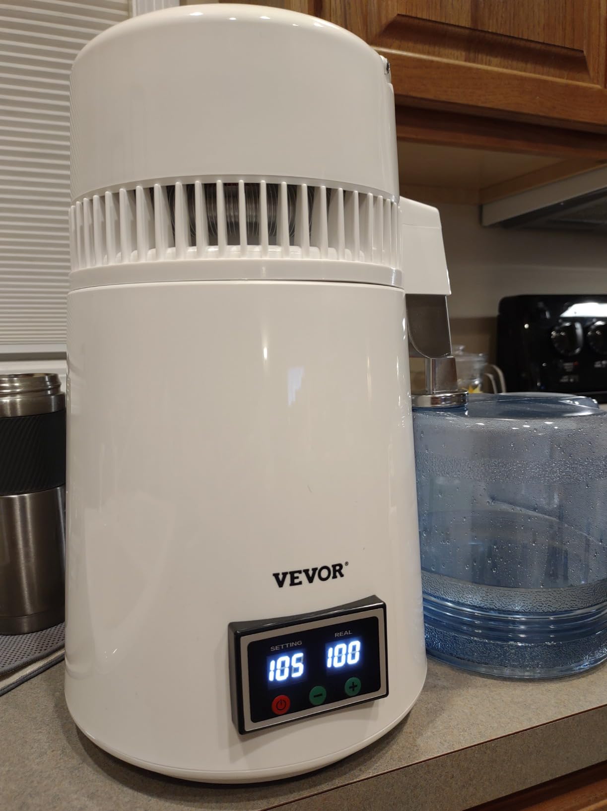 VEVOR 1.1 Gal Water Distiller, 0.3 Gal/H, Distilled Water Maker Machine 750W 0-99H Timing Set Temp Display, 304 Stainless Steel Countertop Distiller Glass Carafe Cleaning Powder 3 Carbon Packs, Silver Customer Review VEVOR 1.1 Gal Water Distiller, 0.3 Gal/H, Distilled Water Maker Machine 750W 0-99H Timing Set Temp Display, 304 Stainless Steel Countertop Distiller Glass Carafe Cleaning Powder 3 Carbon Packs, Silver - Customer Photo 1