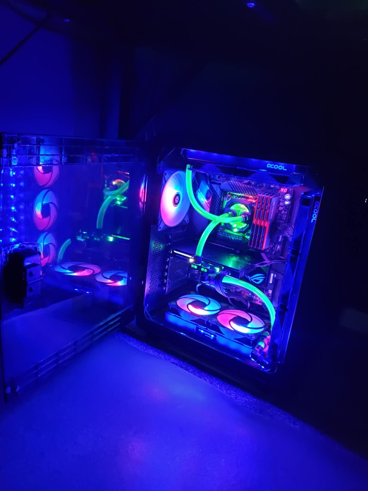 Corsair Hydro X Series XG7 RGB 4090 Gaming Trio GPU Water Block - for MSI GeForce RTX 4090 Gaming Trio Cards - Nickel-Plated Copper - Included Backplate & 5V ARGB Adapter Cable - Black Customer Review Corsair Hydro X Series XG7 RGB 4090 Gaming Trio GPU Water Block - for MSI GeForce RTX 4090 Gaming Trio Cards - Nickel-Plated Copper - Included Backplate & 5V ARGB Adapter Cable - Black - Customer Photo 4