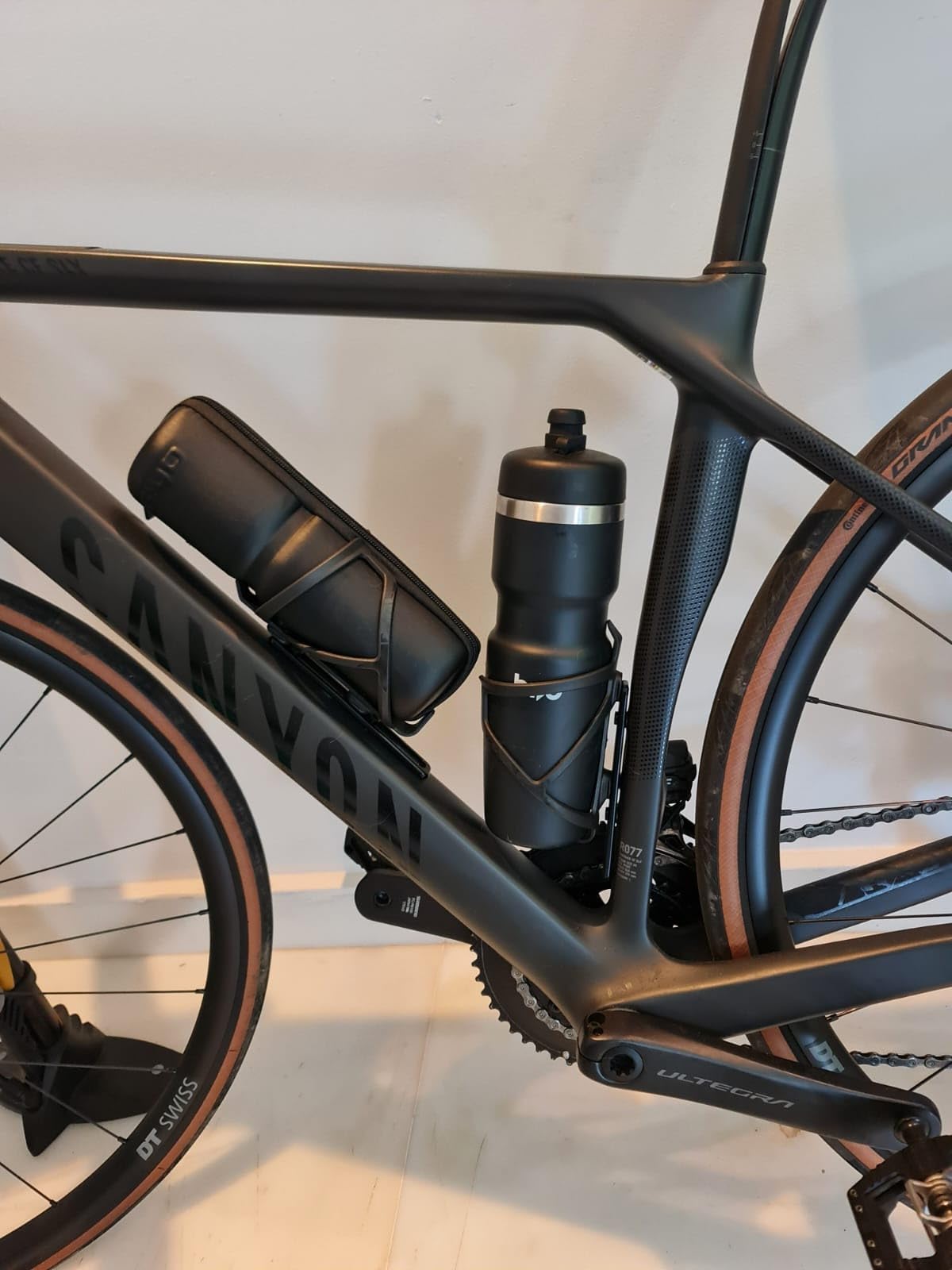Bivo Trio 21oz Insulated Stainless Steel Bike Water Bottle - for Cycling - Fits Most Cages, Dishwasher Safe - Keeps Drinks Cold 12+ Hours - Raw - Customer Photo 1