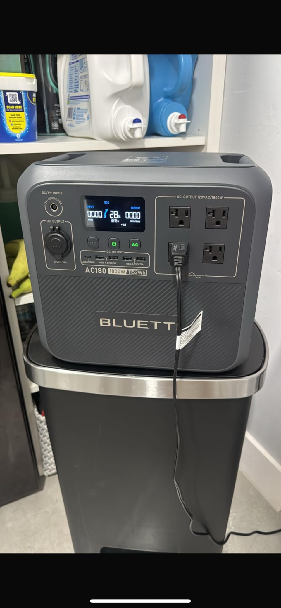BLUETTI Portable Power Station AC180, 1152Wh LiFePO4 Battery Backup w/ 2 1800W (2700W peak) AC Outlets, 0-80% in 45Min, Solar Generator for Camping, Off-grid, Power Outage Customer Review BLUETTI Portable Power Station AC180, 1152Wh LiFePO4 Battery Backup w/ 2 1800W (2700W peak) AC Outlets, 0-80% in 45Min, Solar Generator for Camping, Off-grid, Power Outage - Customer Photo 4