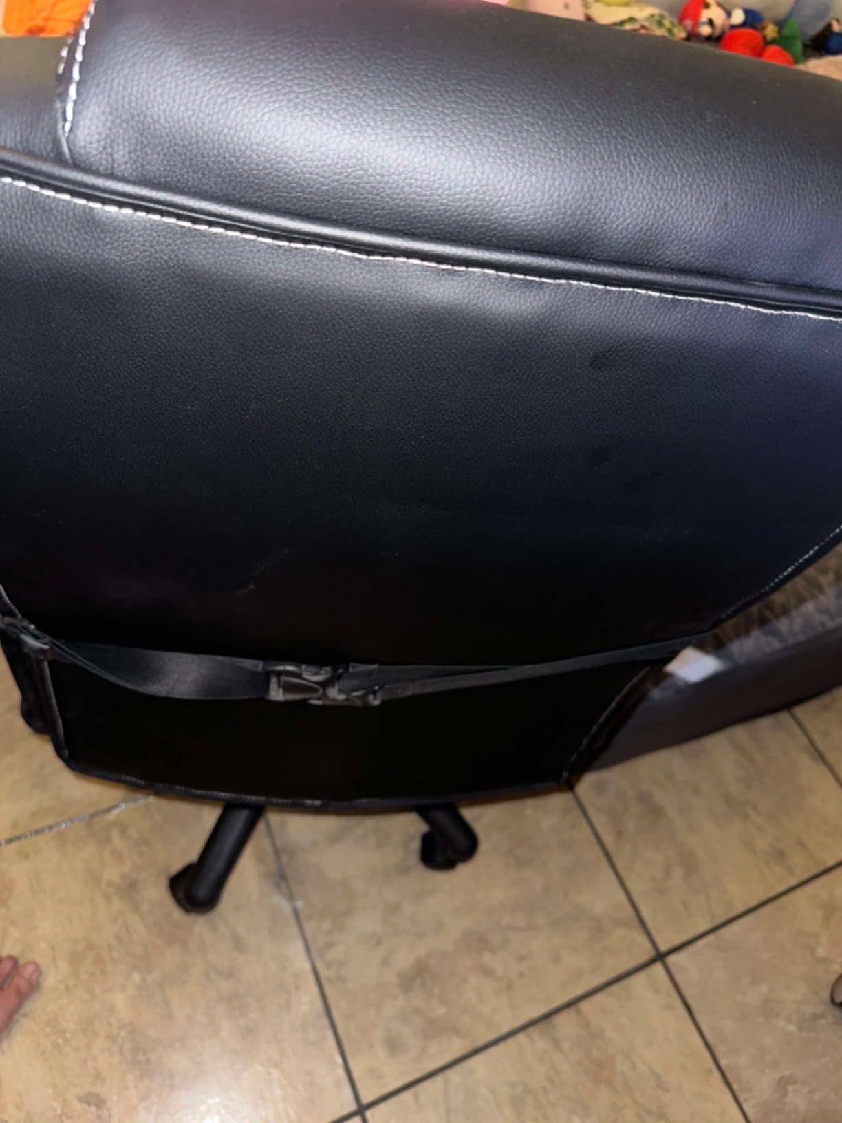 500lbs Big and Tall Office Chair, Heavy Duty Office Chair for Heavy People, High Back Executive Desk Chair with Adjustable Lumbar Support, Quiet Rubber Wheel Customer Review 500lbs Big and Tall Office Chair, Heavy Duty Office Chair for Heavy People, High Back Executive Desk Chair with Adjustable Lumbar Support, Quiet Rubber Wheel - Customer Photo 1