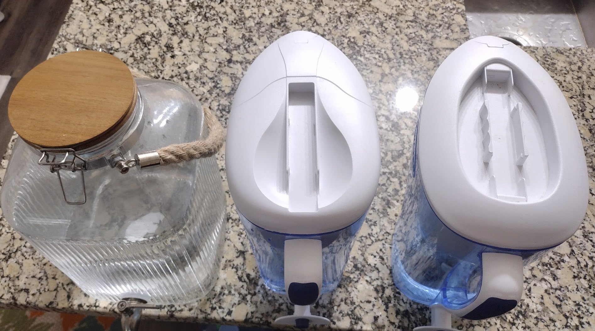 ZeroWater 52-Cup Ready-Read 5-Stage Water Filter Pitcher Dispenser with 5-Stage 0 TDS Zero Water Filter – IAPMO Certified to Reduce Metals, Chlorine, Lead, Chromium, and Forever Chemicals PFOA/PFOS Customer Review ZeroWater 52-Cup Ready-Read 5-Stage Water Filter Pitcher Dispenser with 5-Stage 0 TDS Zero Water Filter – IAPMO Certified to Reduce Metals, Chlorine, Lead, Chromium, and Forever Chemicals PFOA/PFOS - Customer Photo 1